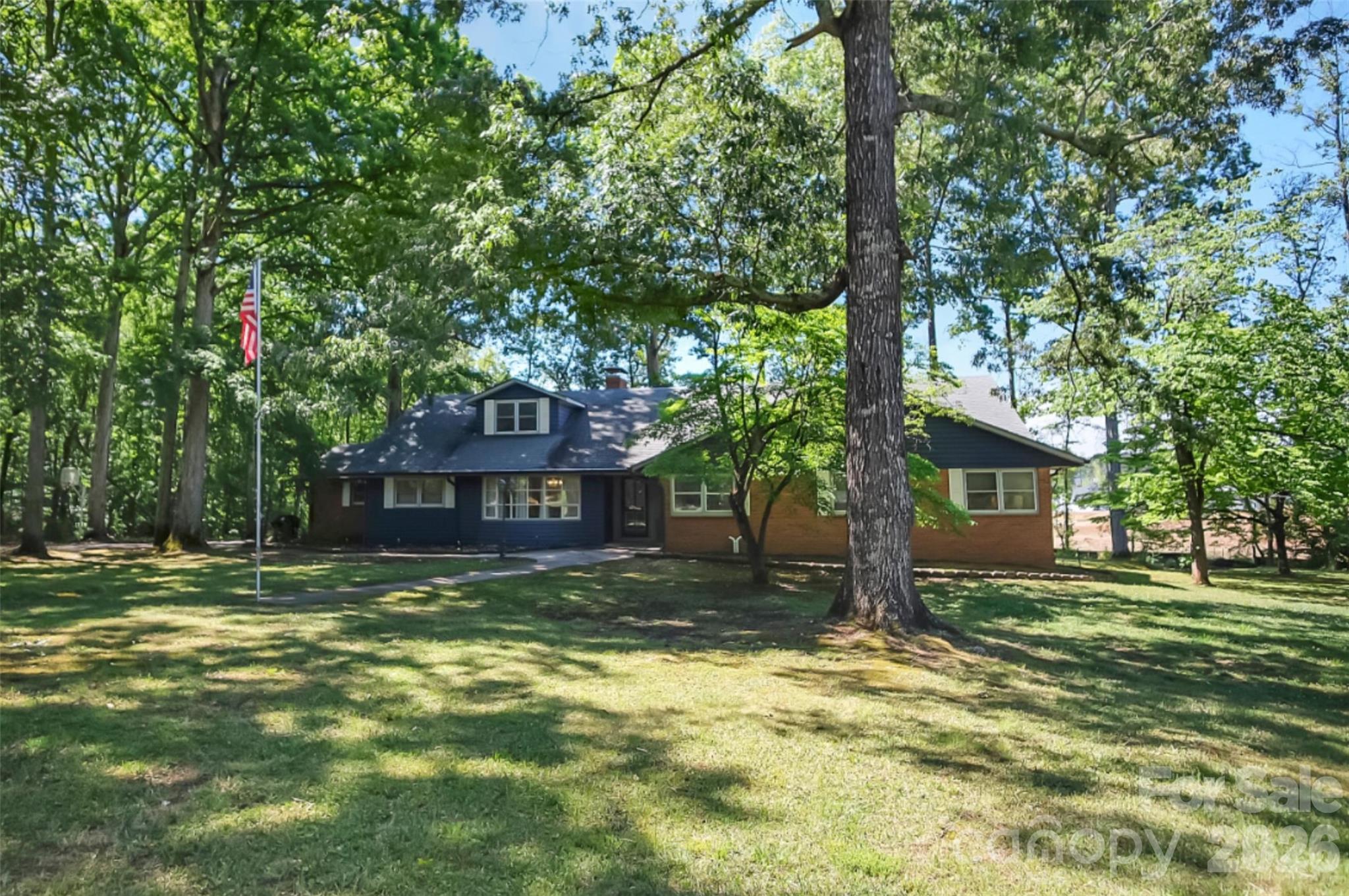 808 Old Mt Holly Road — Stanley
