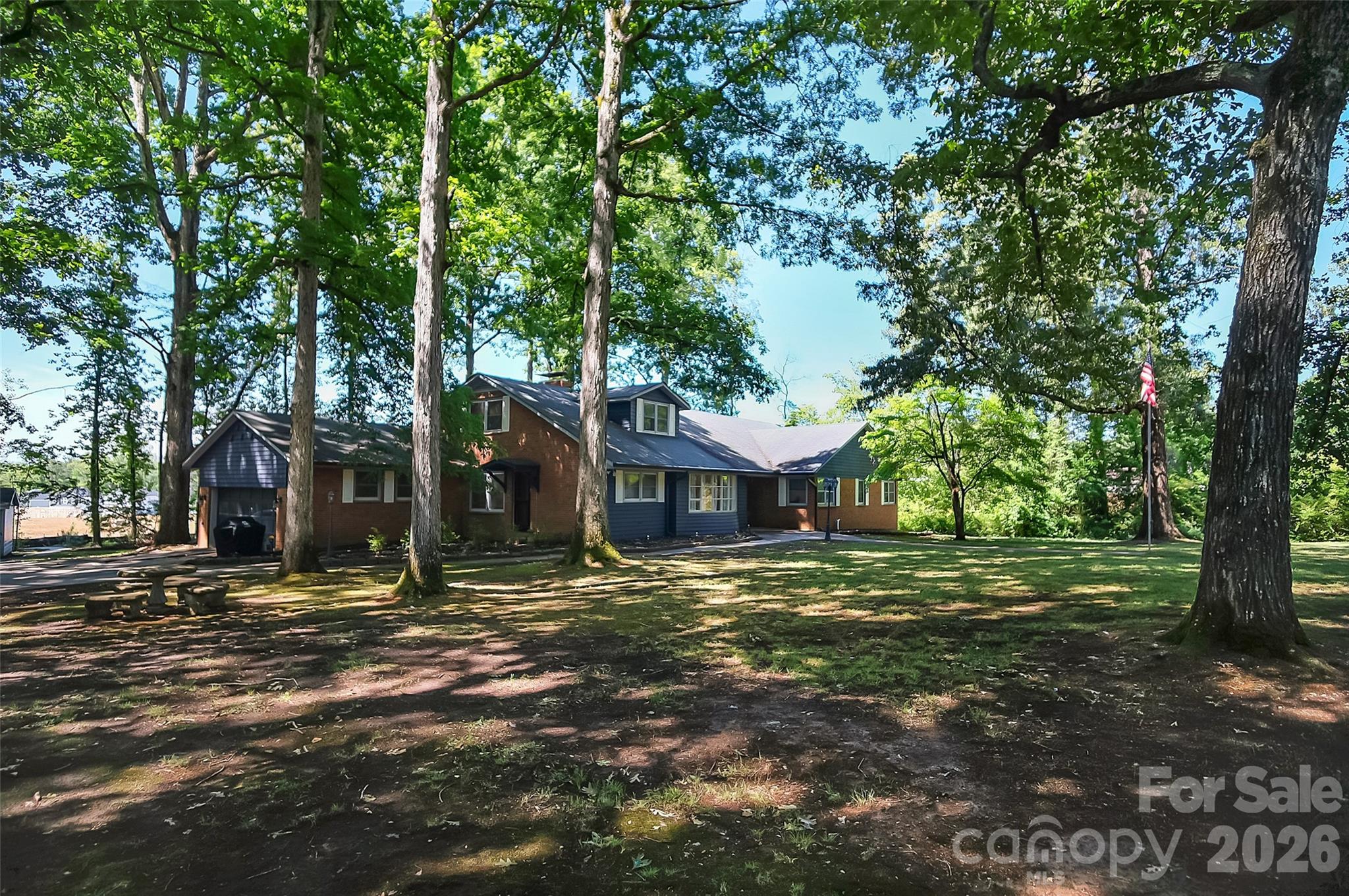 808 Old Mt Holly Road — Stanley