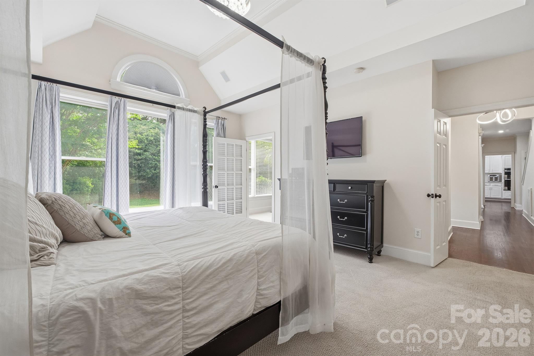 10316 Calaveras Court — Huntersville