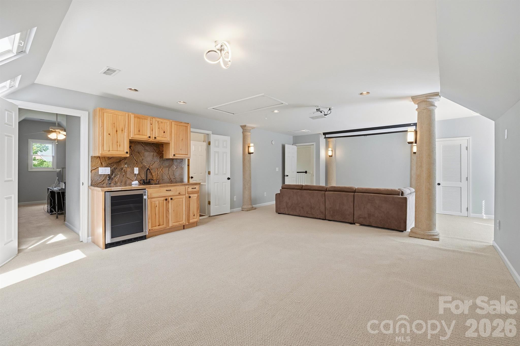 10316 Calaveras Court — Huntersville