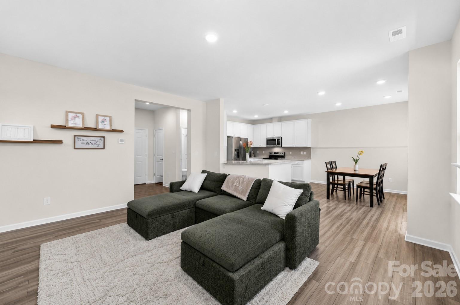 13016 Lannister Drive — Charlotte