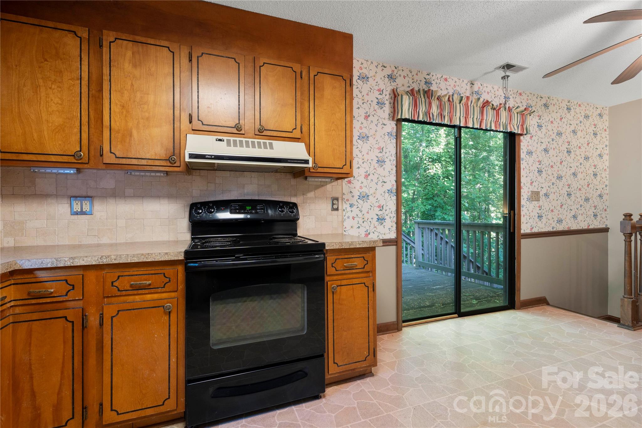 7119 Clear Crossing Lane — Mint Hill