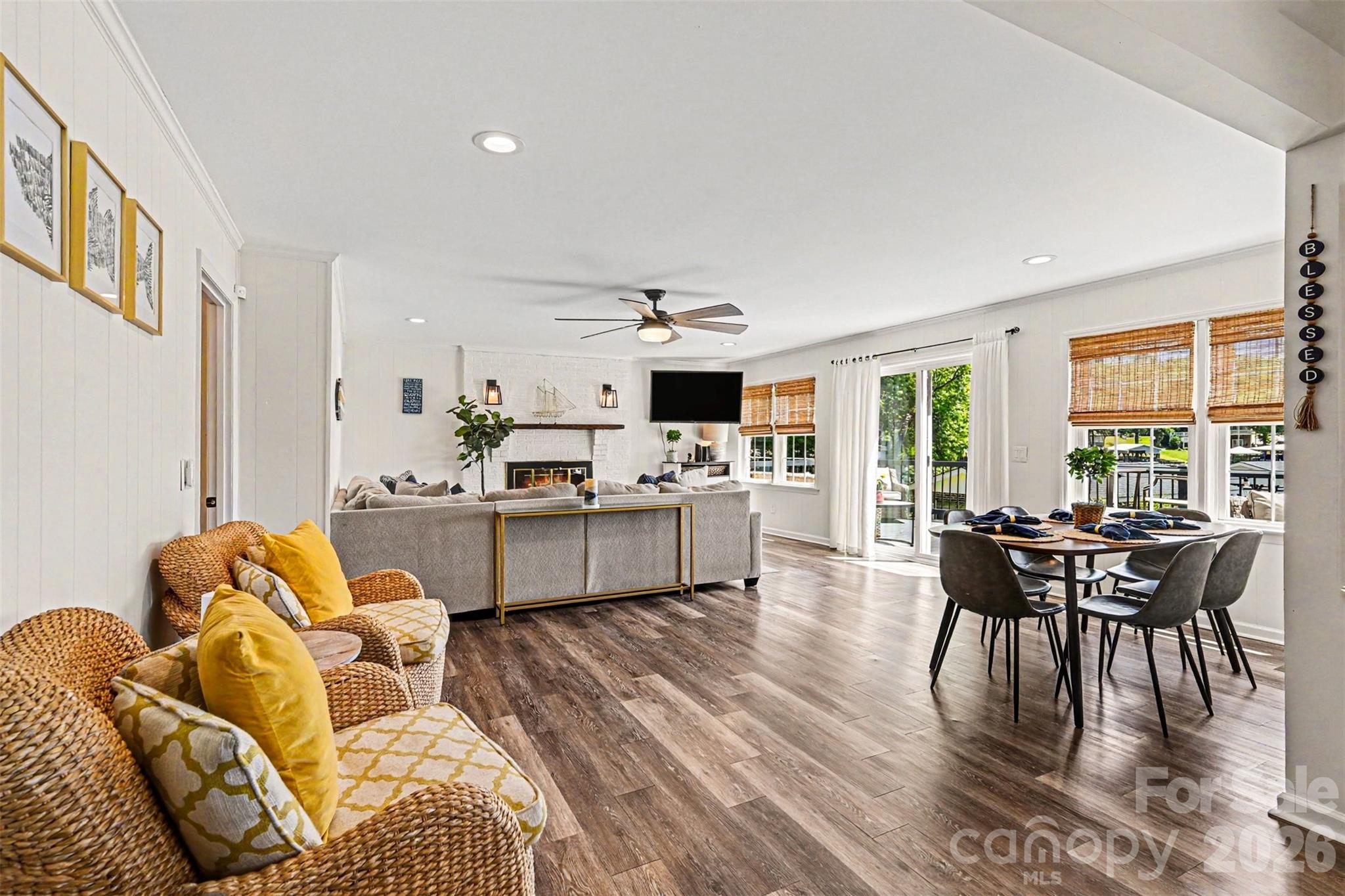198 Vineyard Road — Norwood