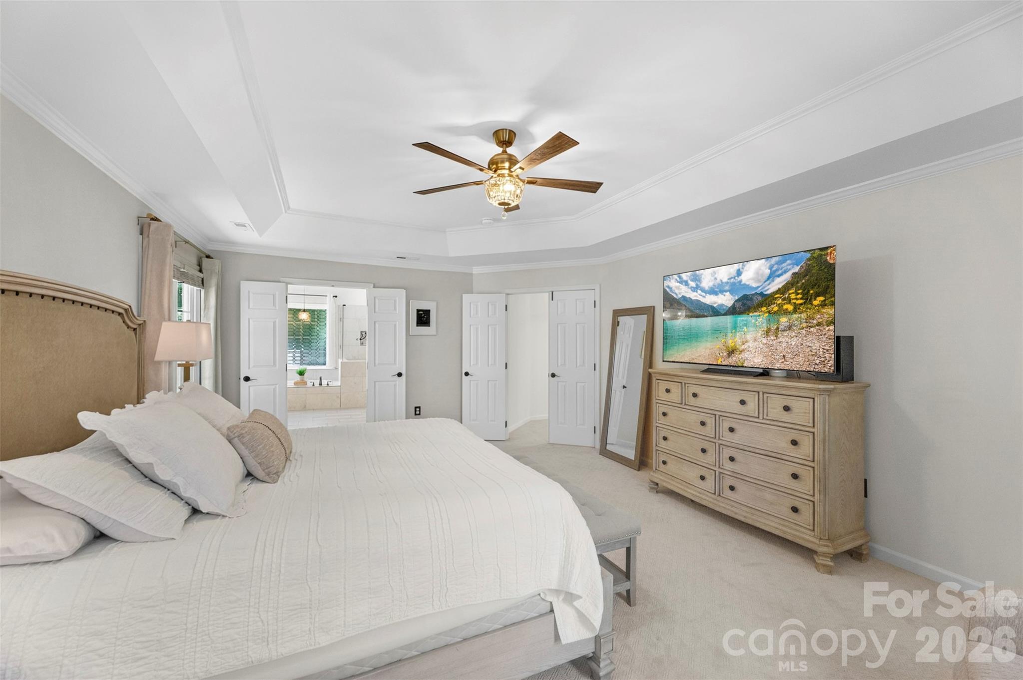 7618 Wingmont Drive — Charlotte