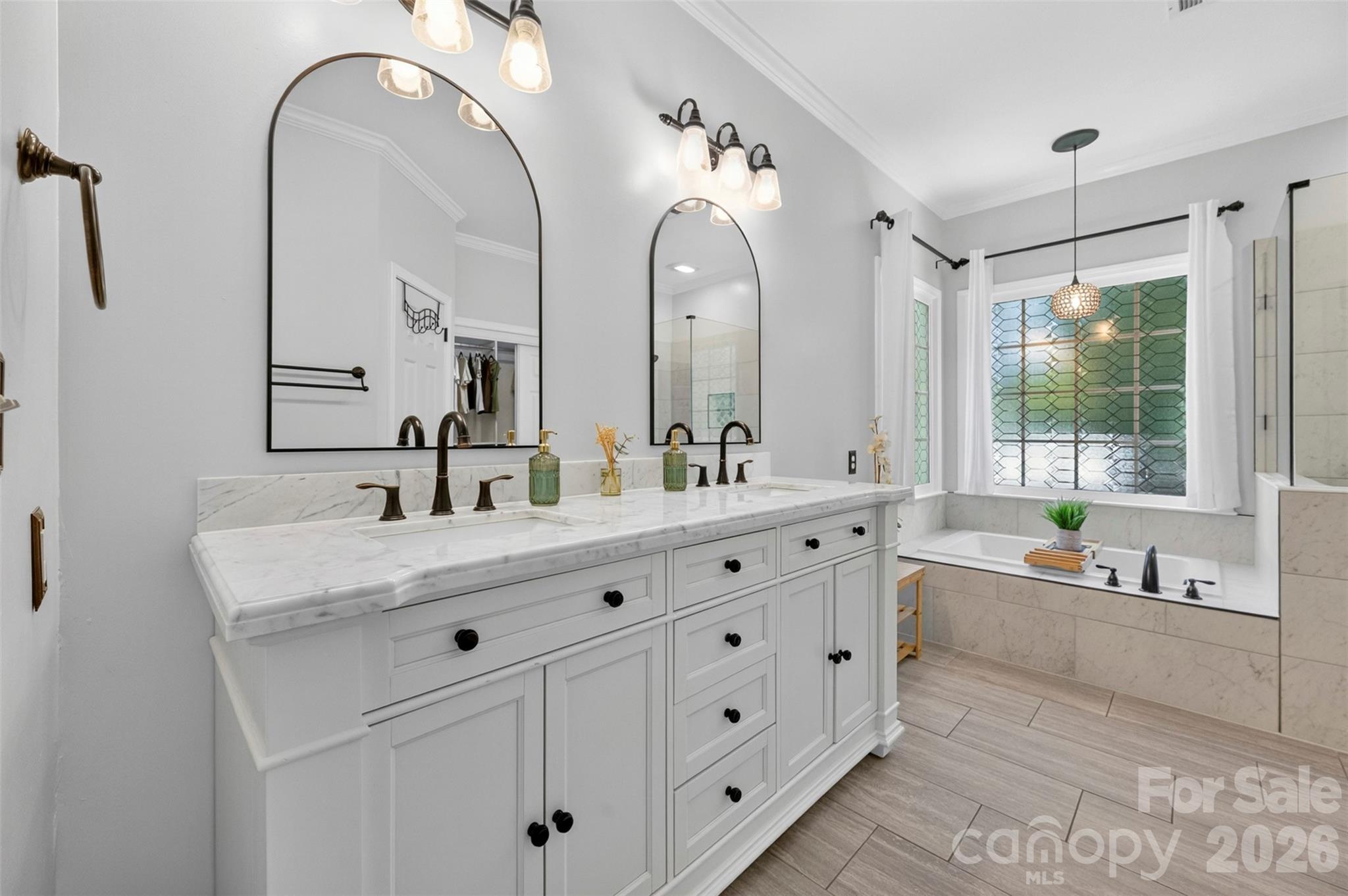 7618 Wingmont Drive — Charlotte