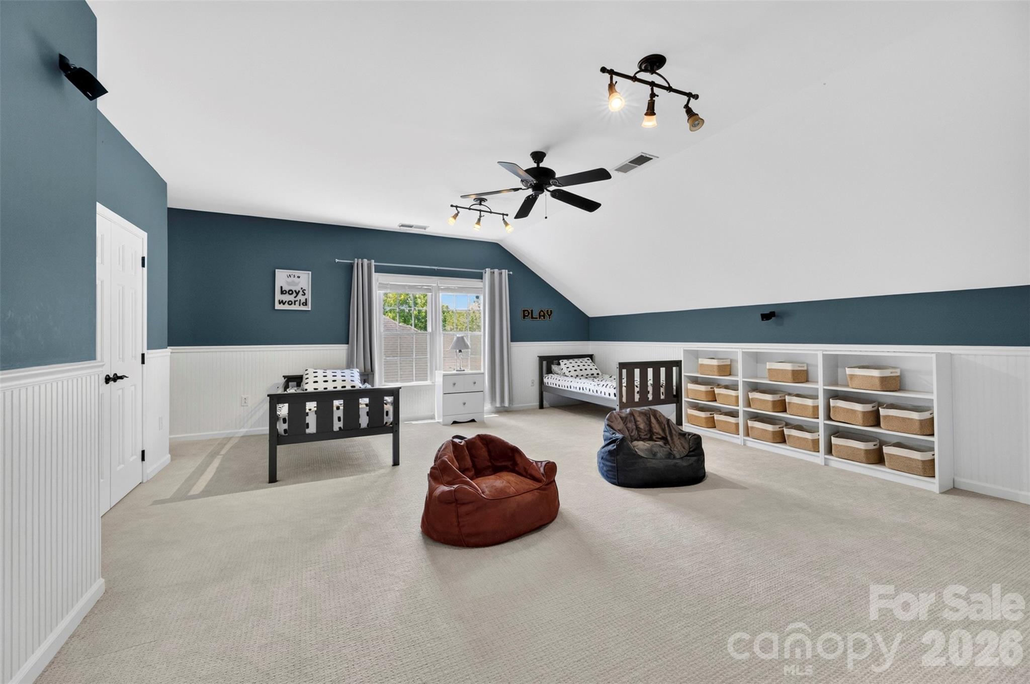 7618 Wingmont Drive — Charlotte