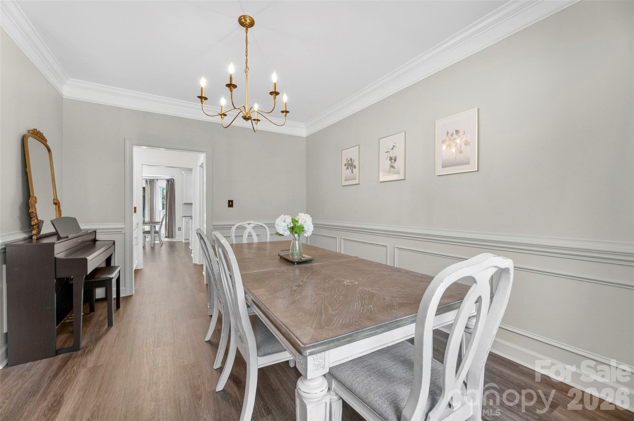 7618 Wingmont Drive — Charlotte