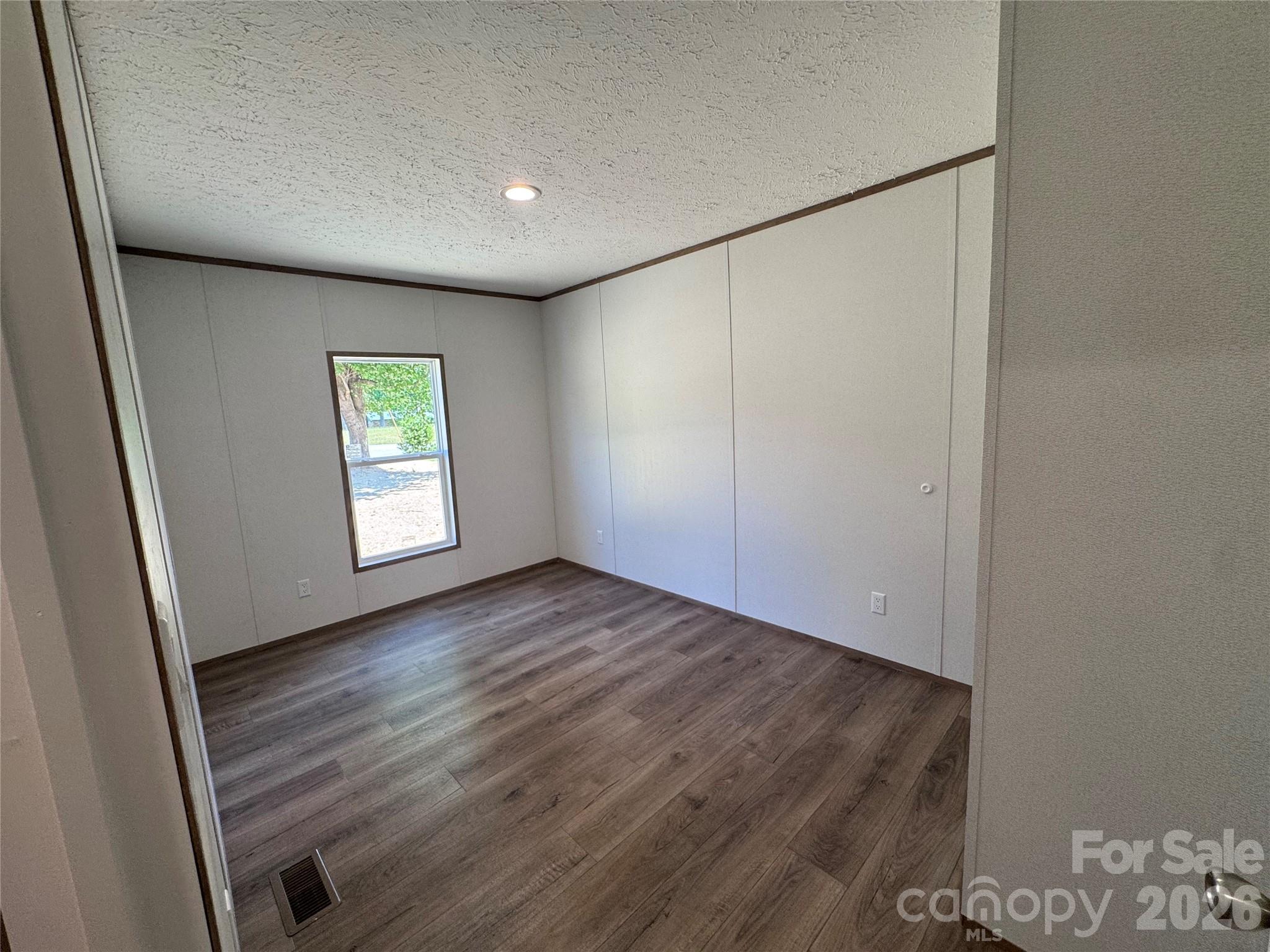 218 Diana Road — Cherryville
