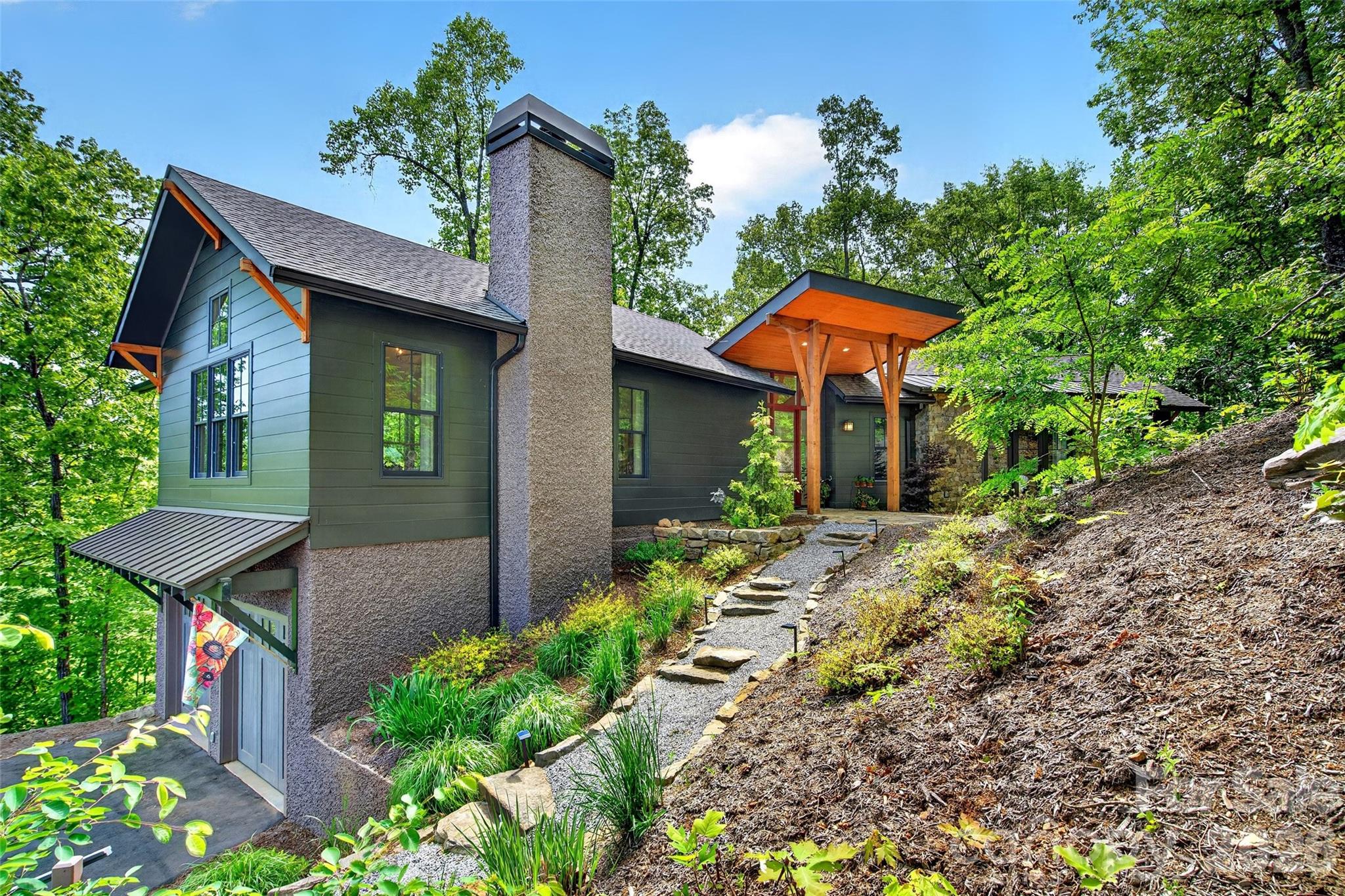159 Settings Boulevard — Black Mountain