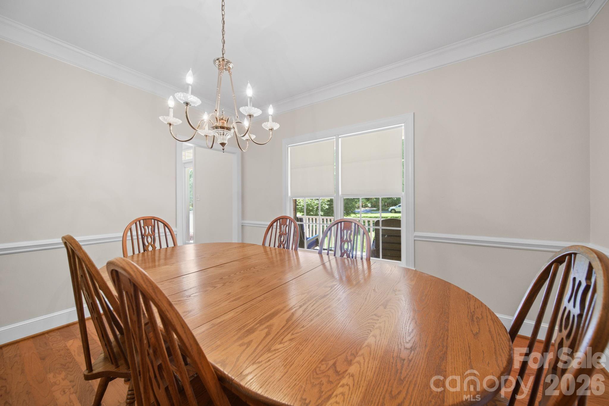 1100 Legacy Lake Drive — Monroe
