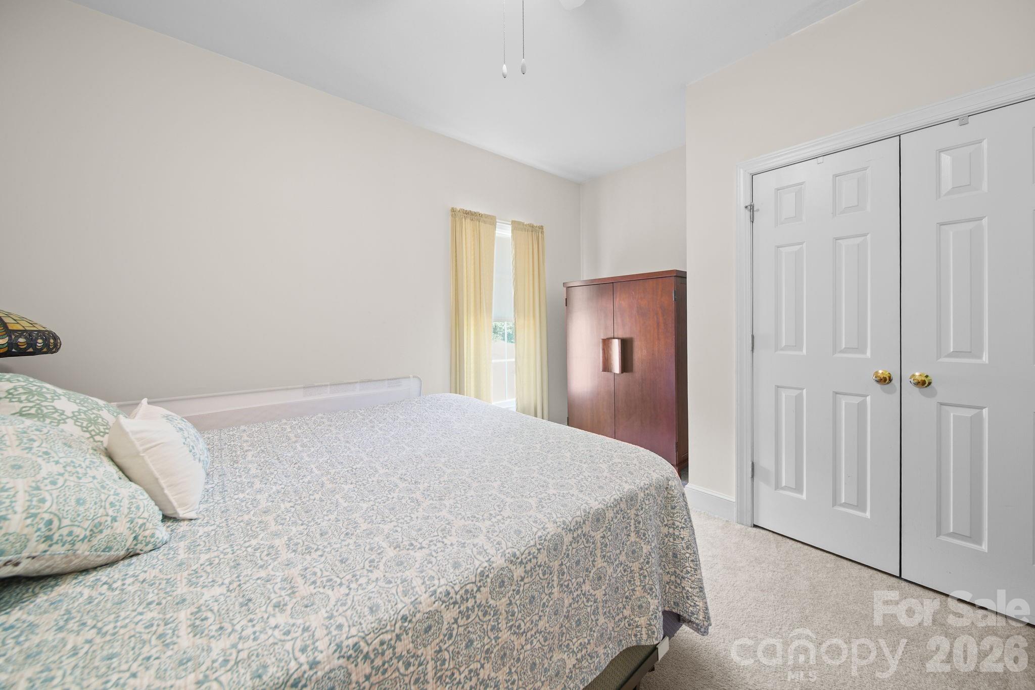 1100 Legacy Lake Drive — Monroe
