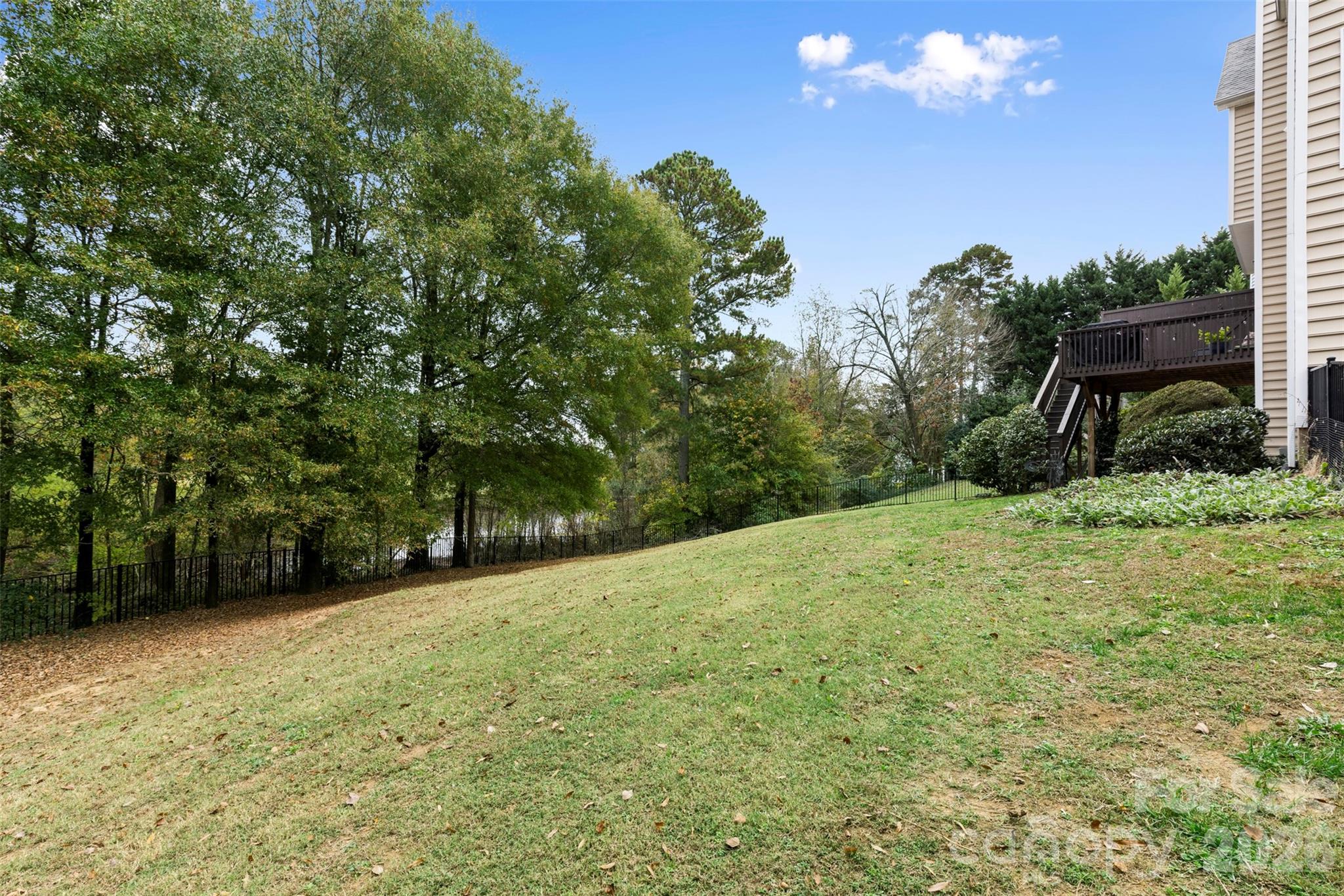 7710 Ninth Fairway Lane — Mint Hill