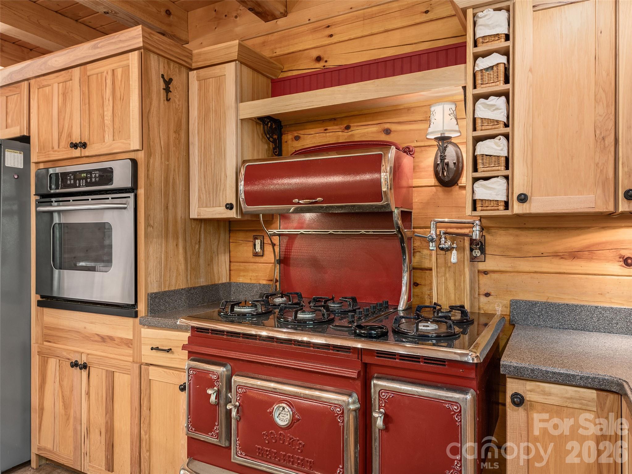 413 Green Hills Road — Mill Spring
