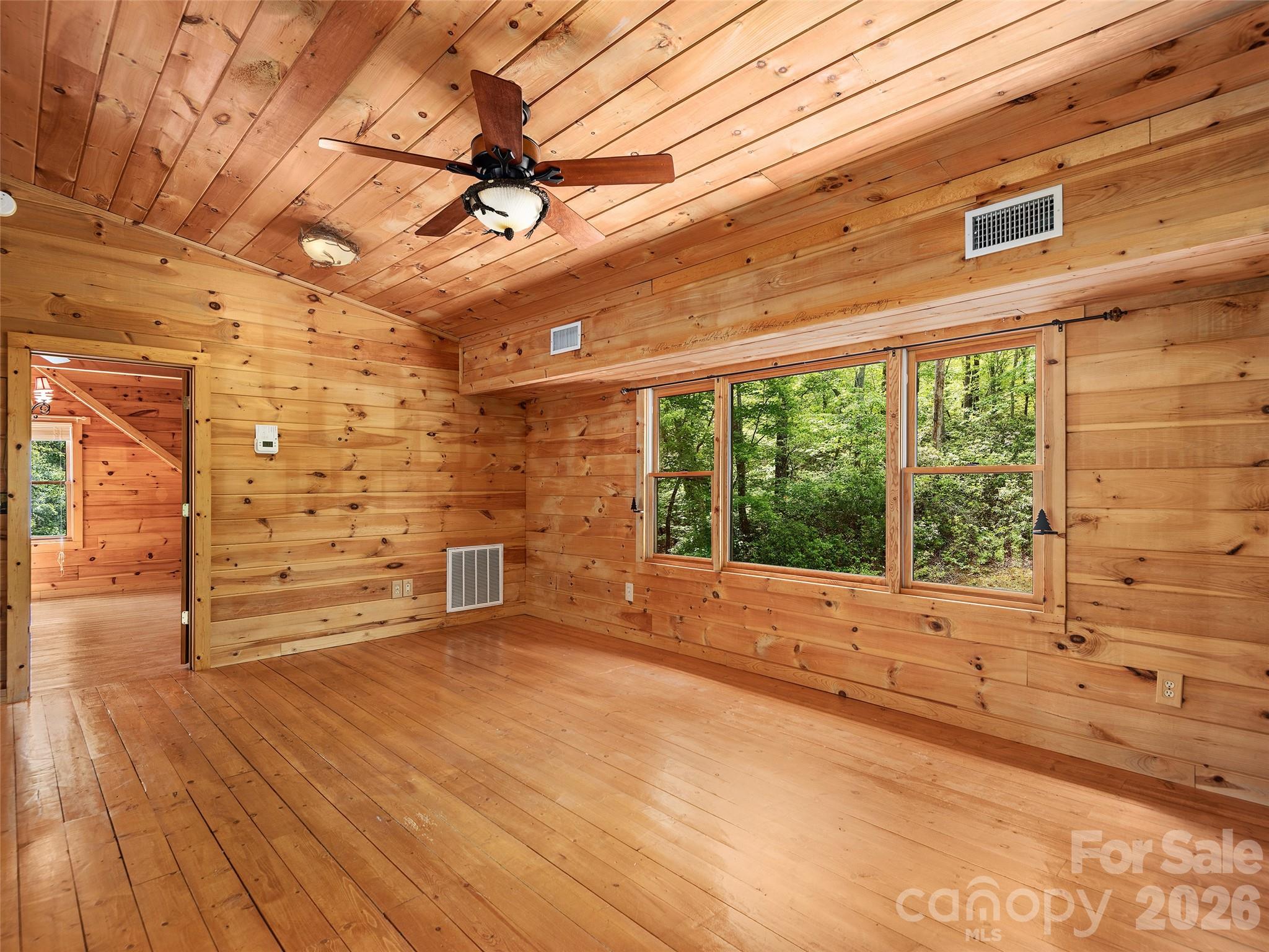 413 Green Hills Road — Mill Spring