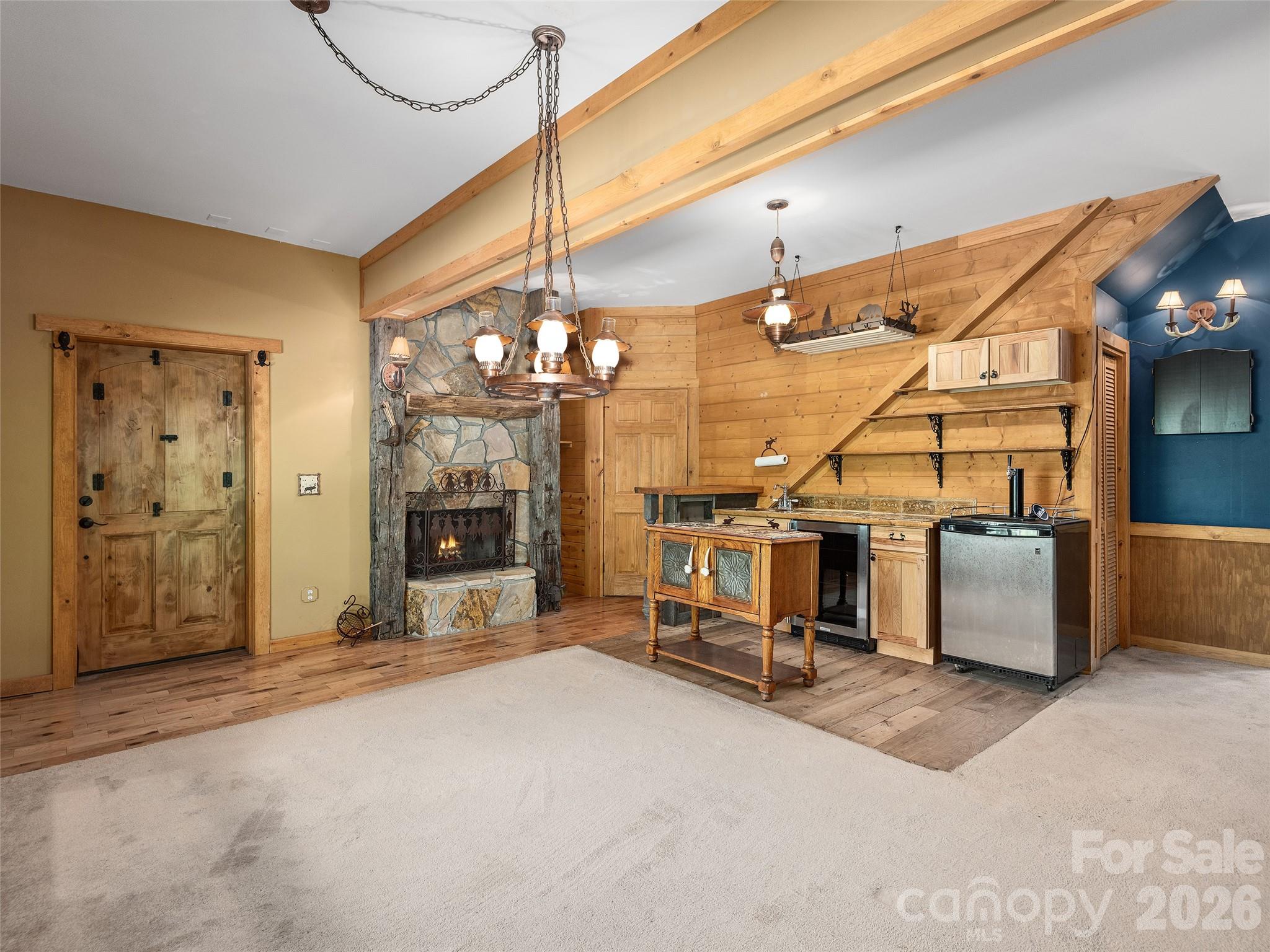 413 Green Hills Road — Mill Spring