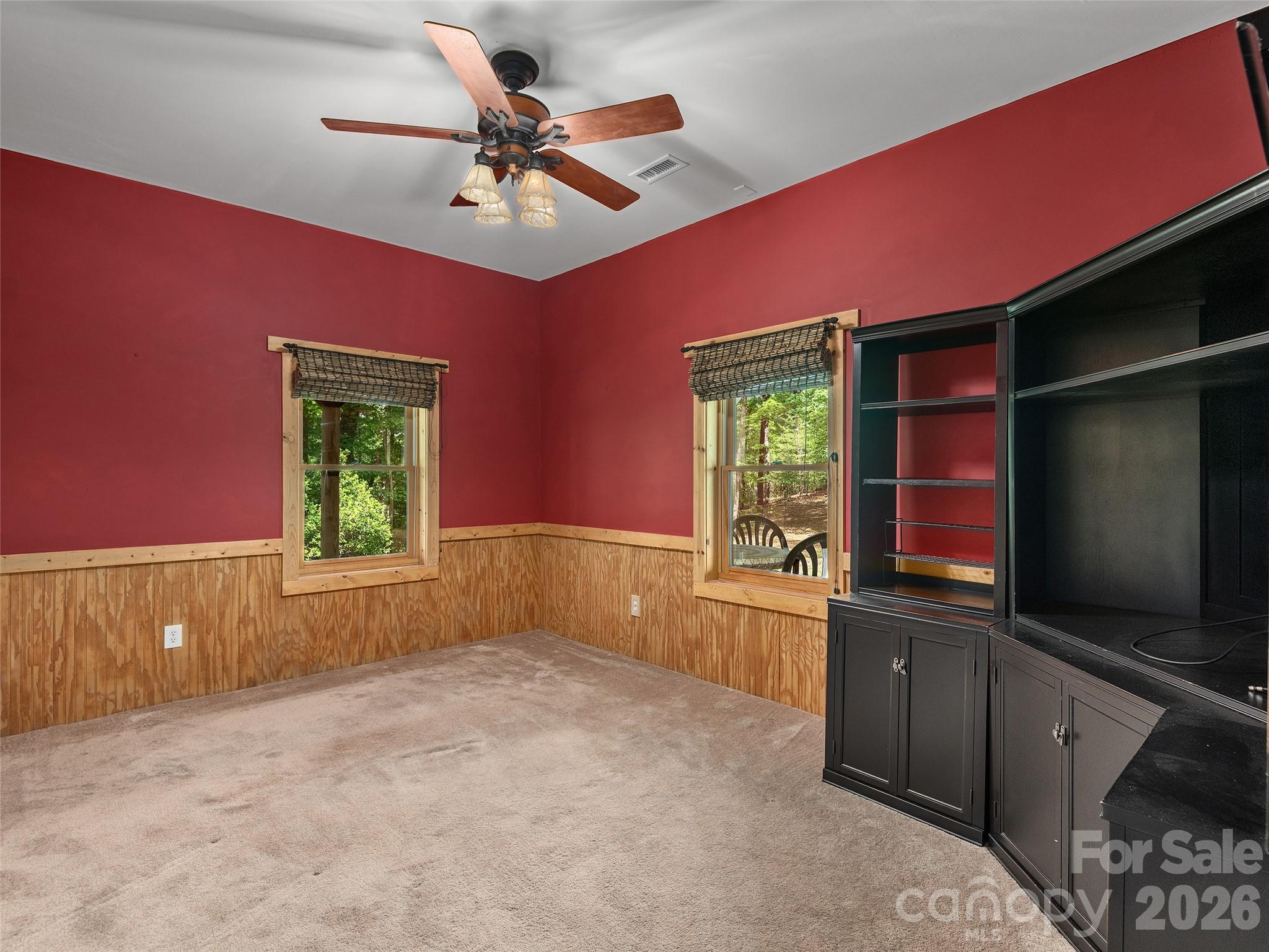 413 Green Hills Road — Mill Spring