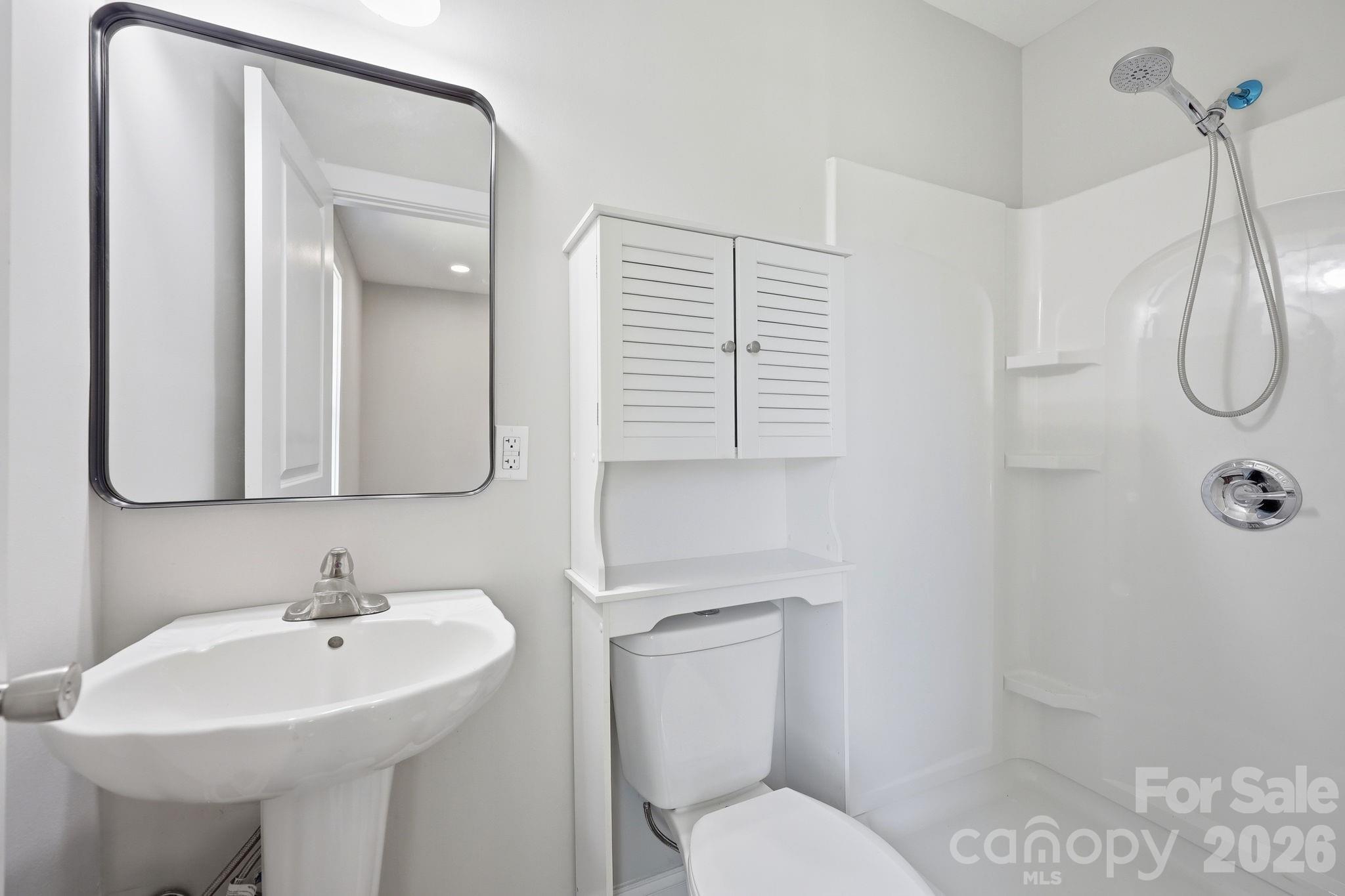 2399 Old Salisbury Road — Winston Salem