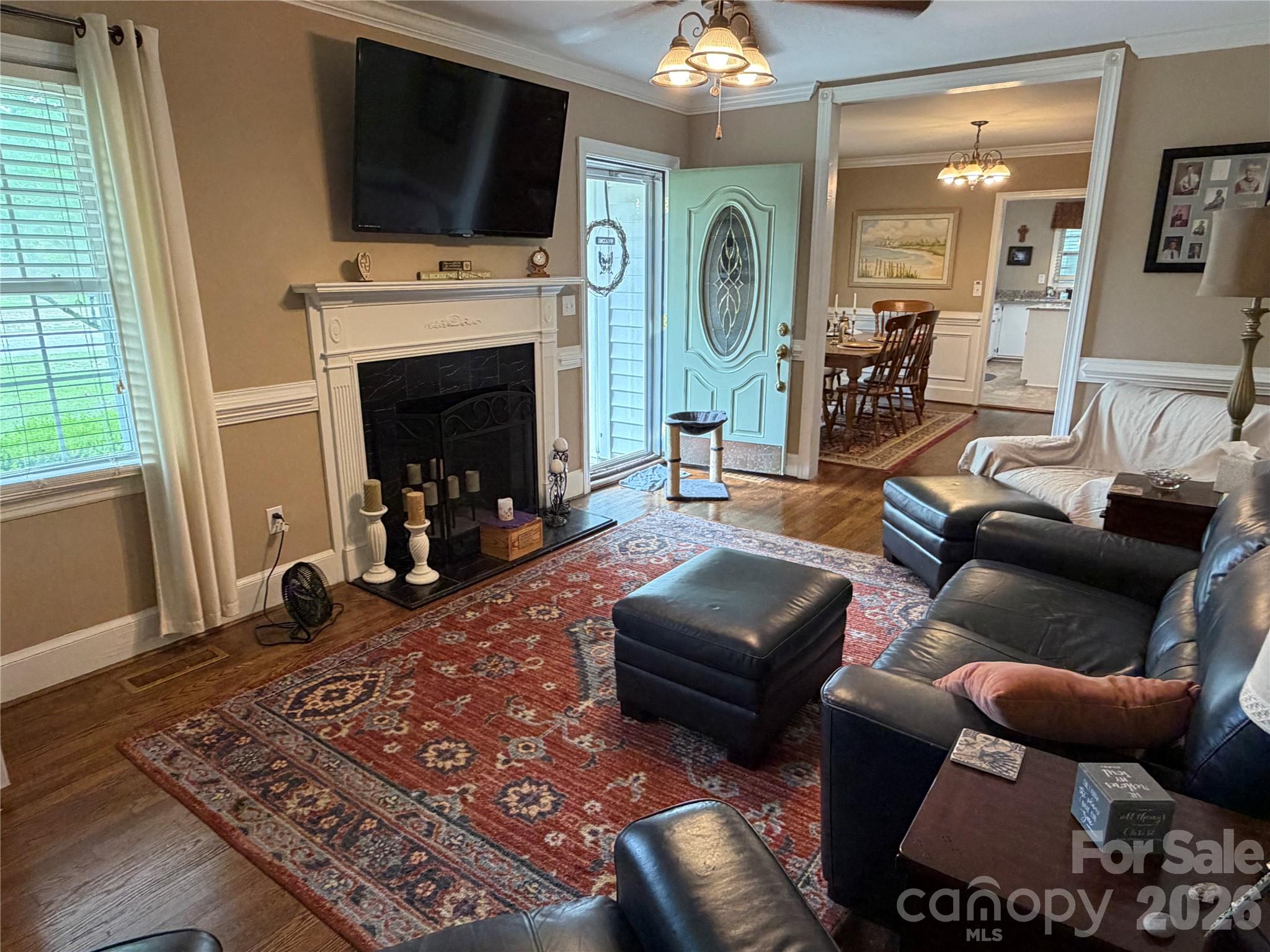 202 W Stevens Drive — Kershaw
