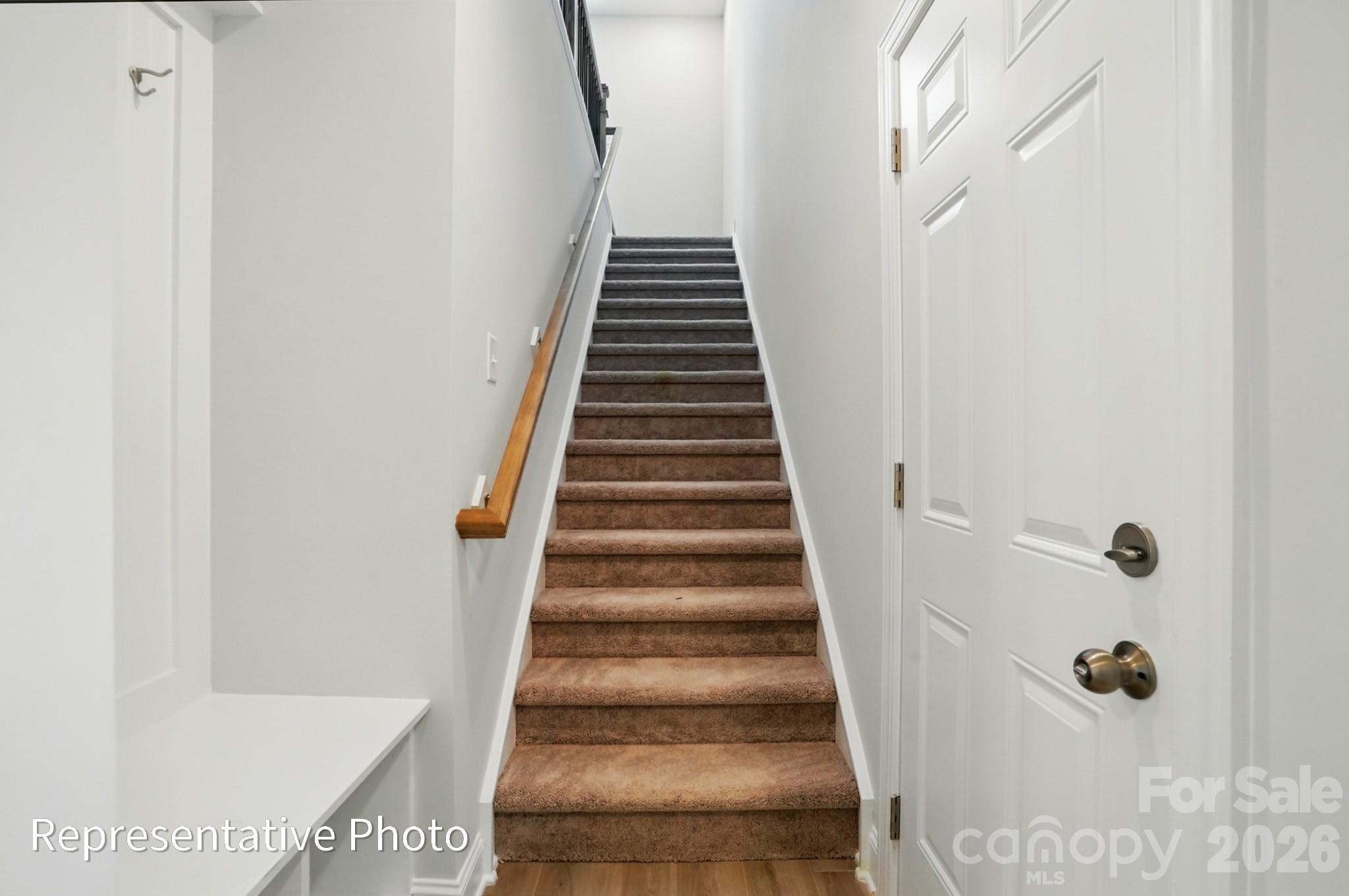 157 Grouse Run Way — Troutman