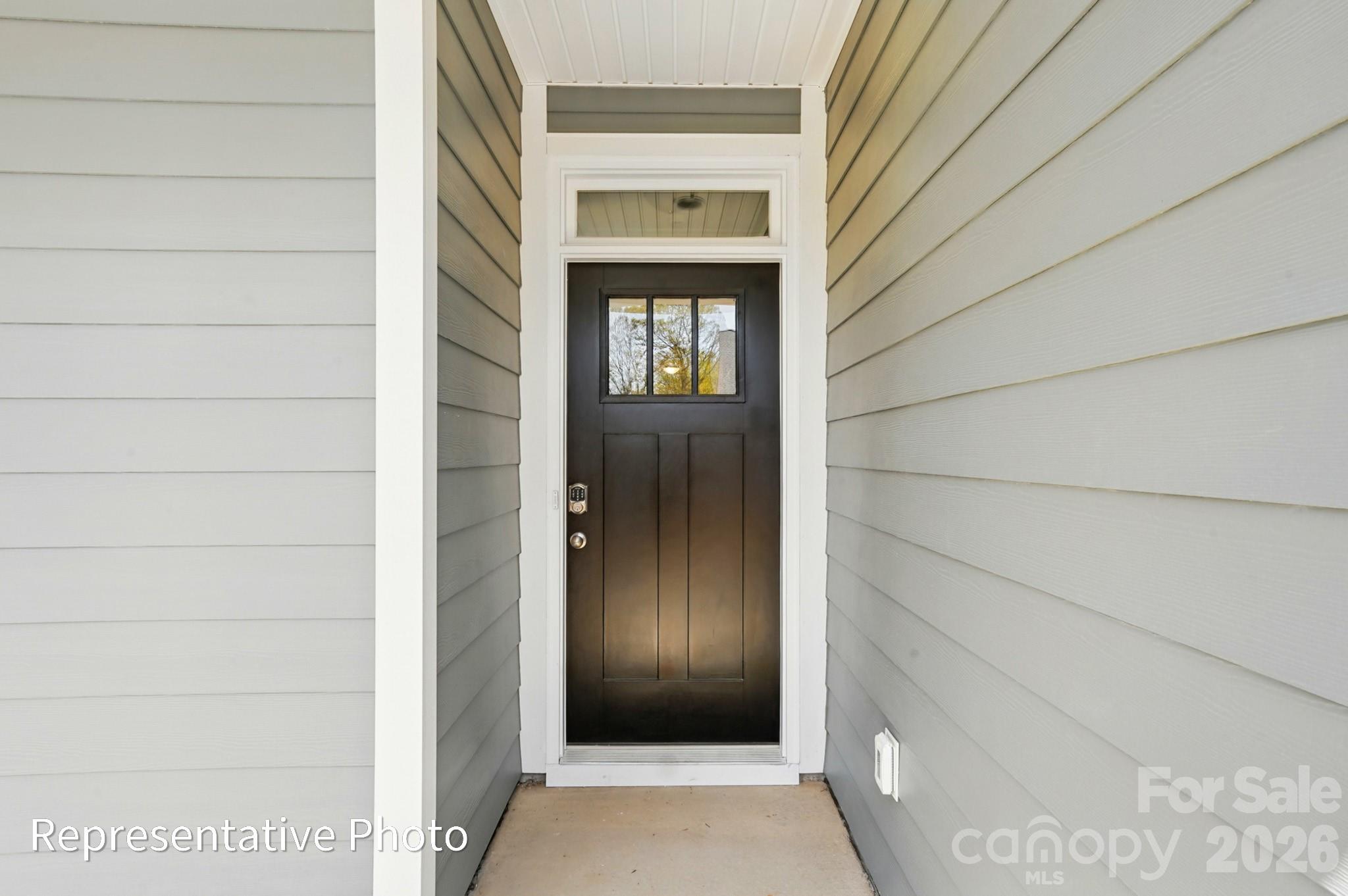 157 Grouse Run Way — Troutman