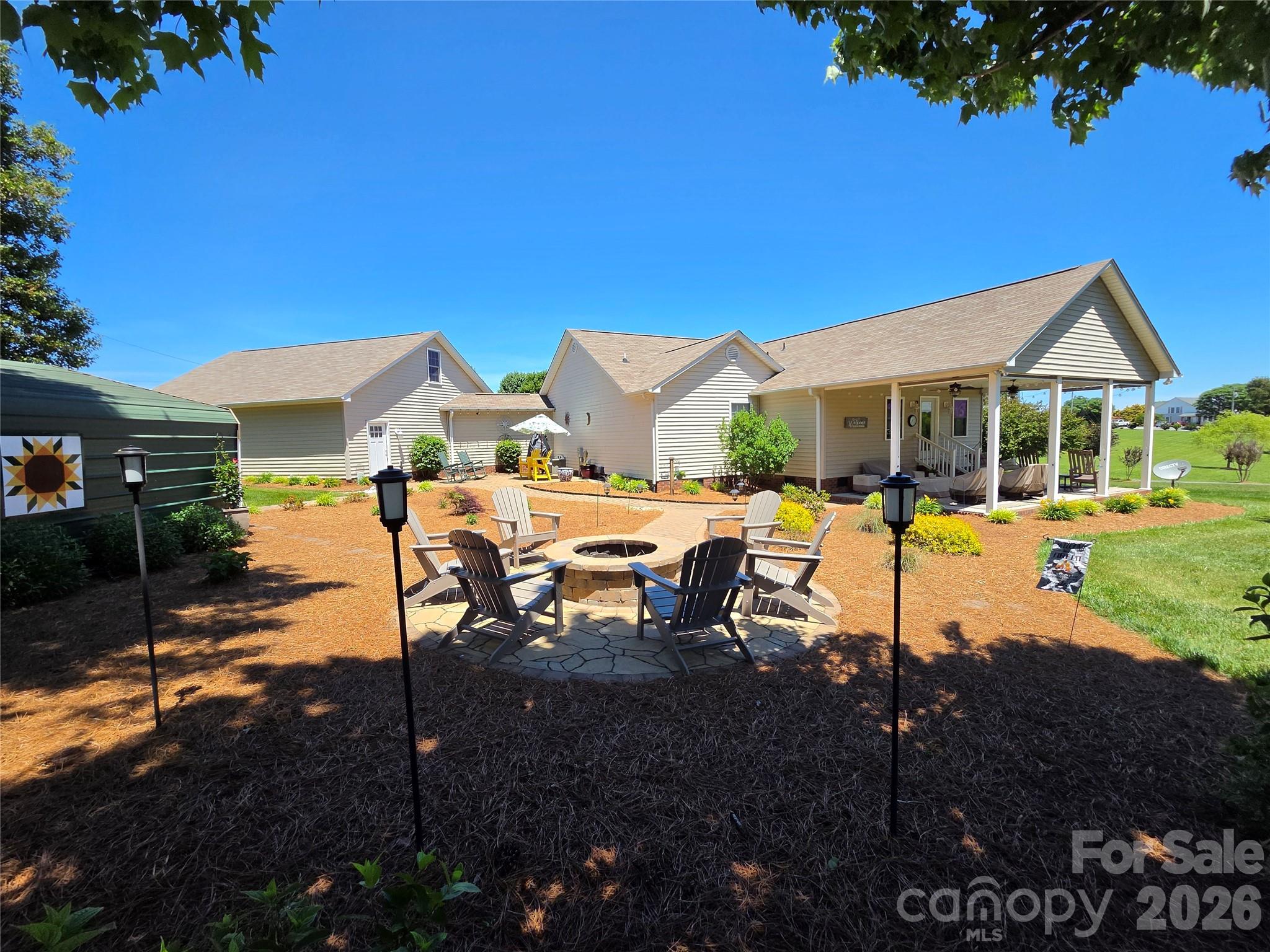 16182 Austin Road — Locust