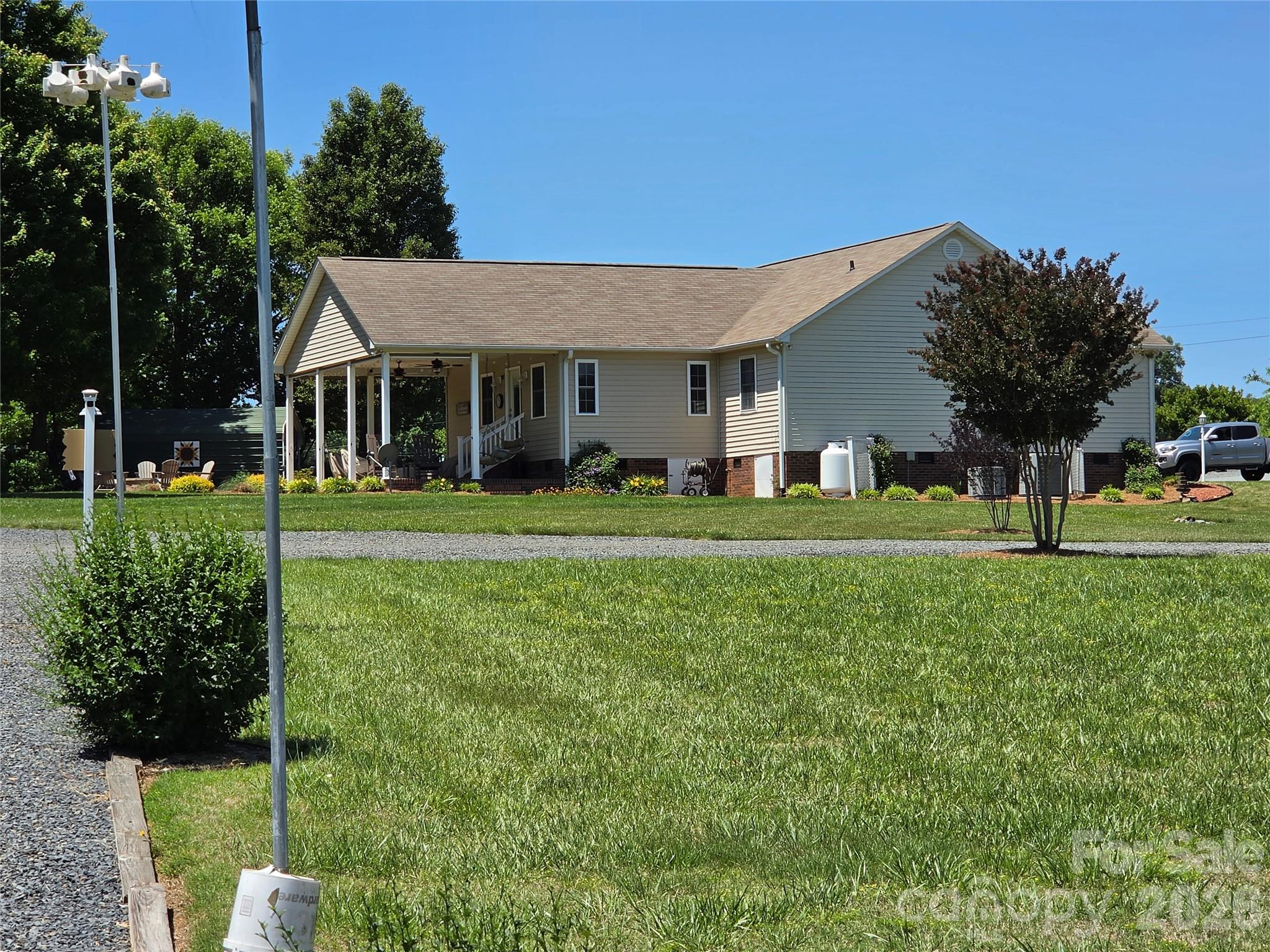 16182 Austin Road — Locust