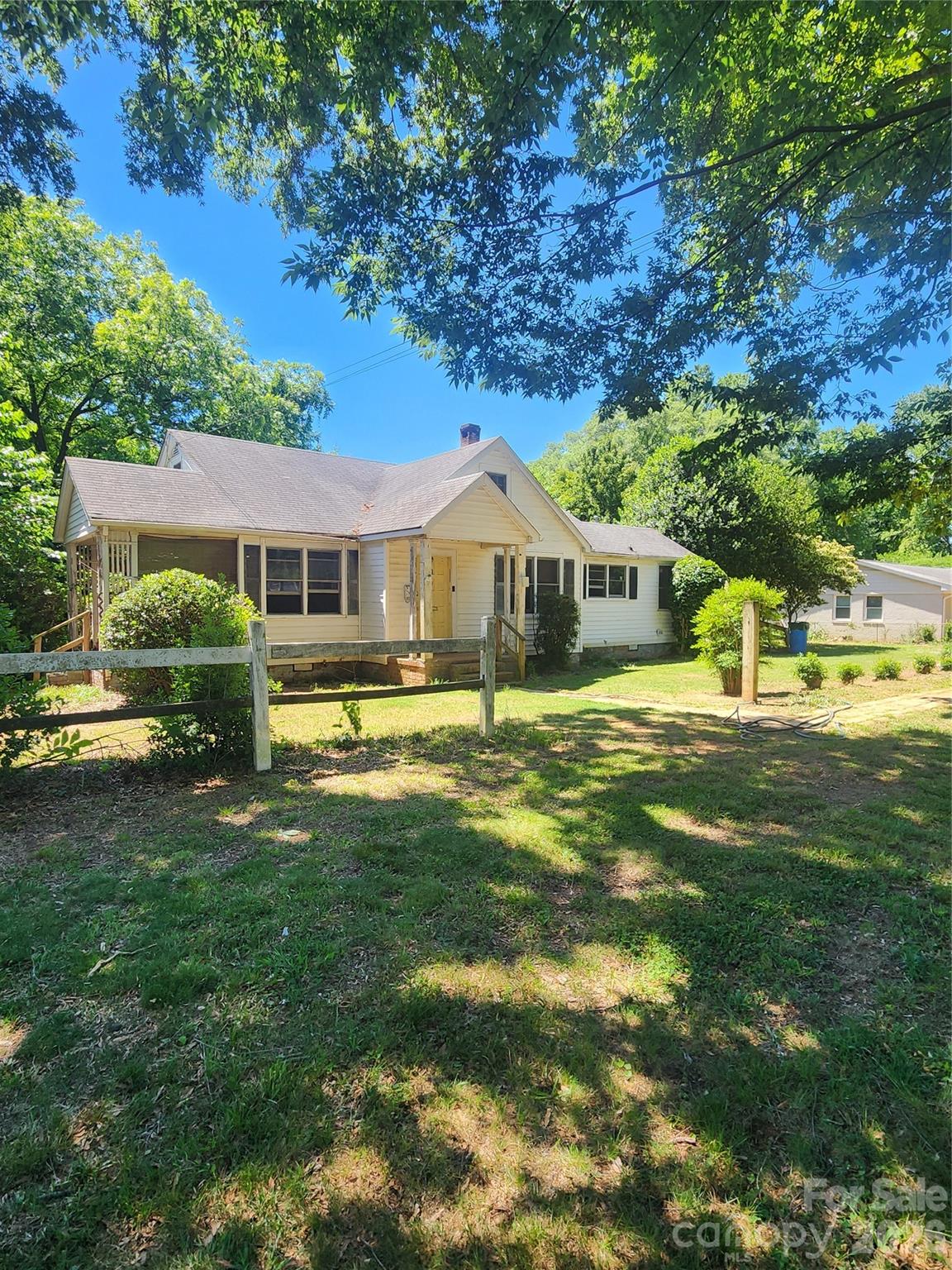 5510 Allen Road E — Charlotte