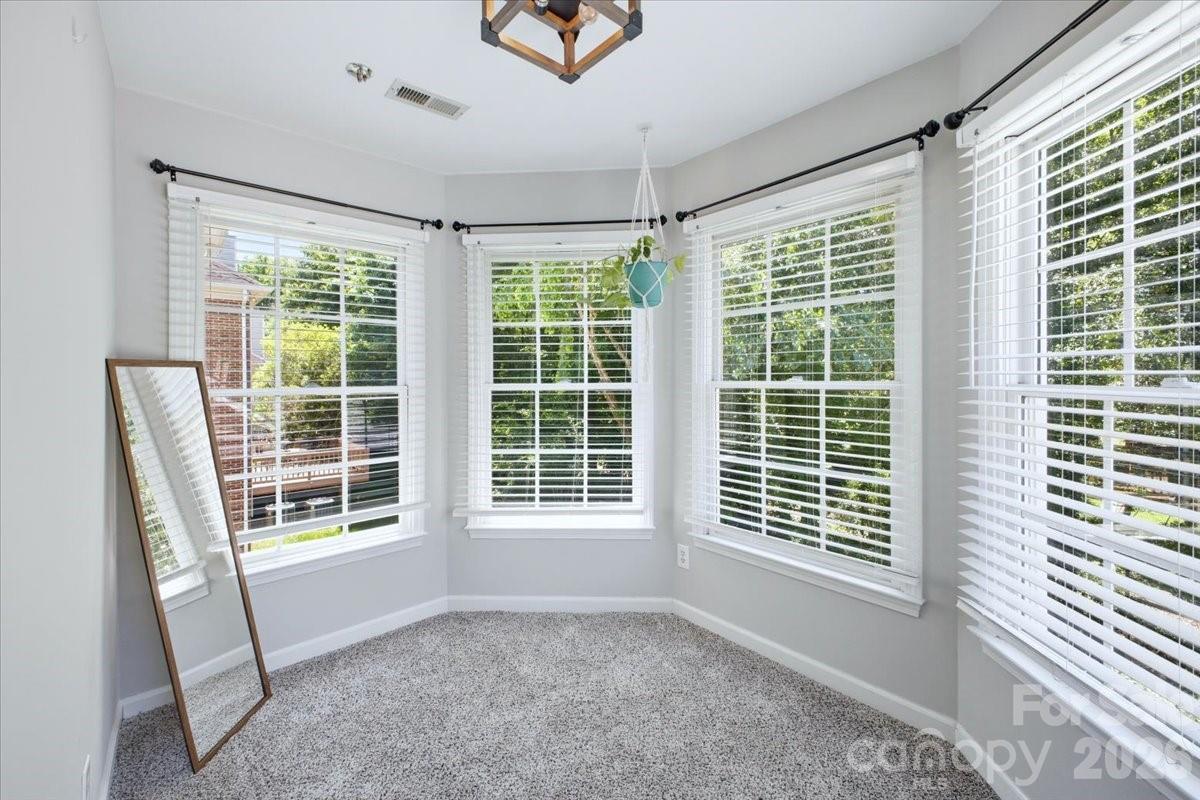 8414 Headford Road — Charlotte