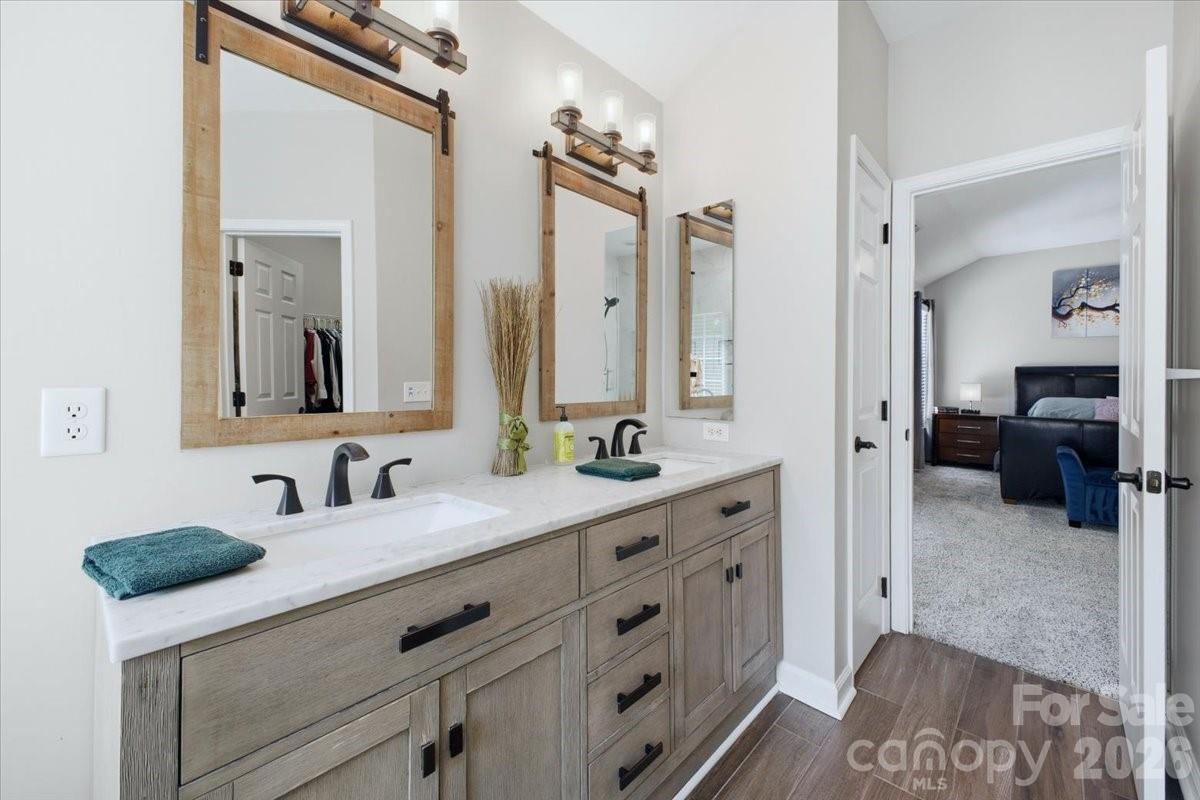 8414 Headford Road — Charlotte