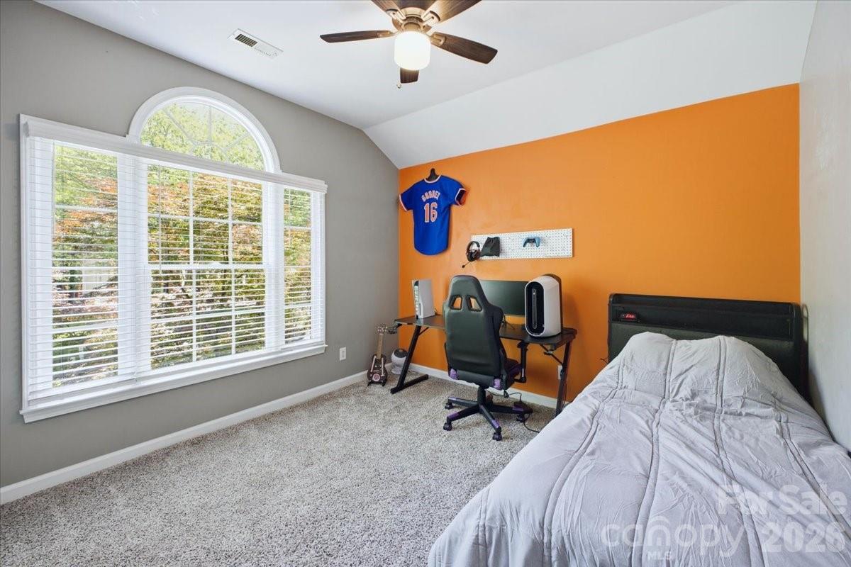 8414 Headford Road — Charlotte