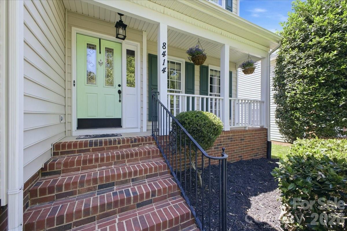 8414 Headford Road — Charlotte