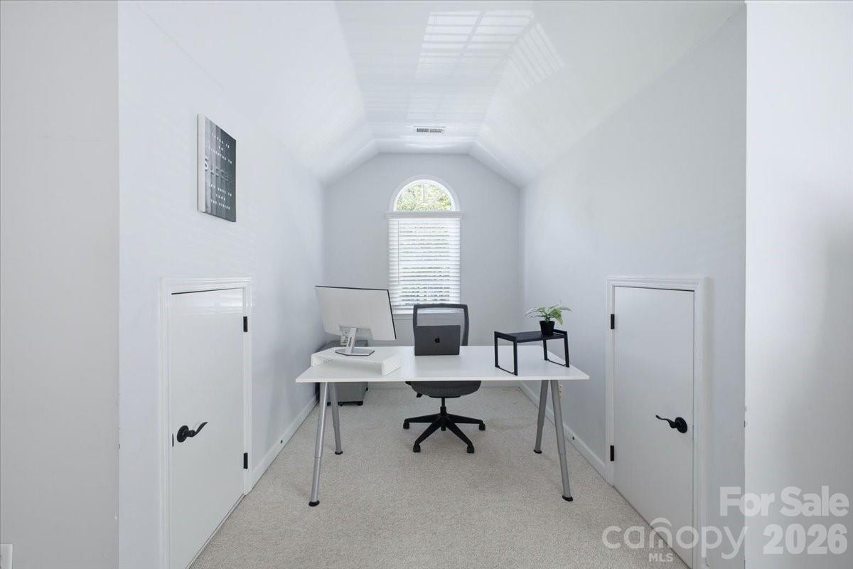 8414 Headford Road — Charlotte