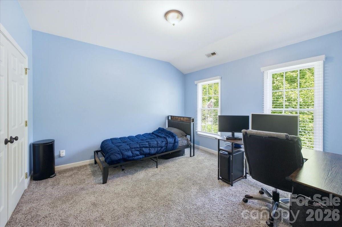 8414 Headford Road — Charlotte
