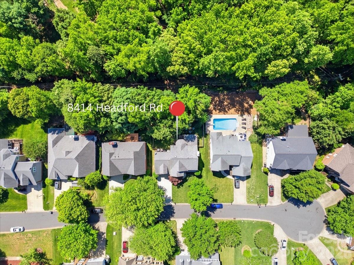 8414 Headford Road — Charlotte