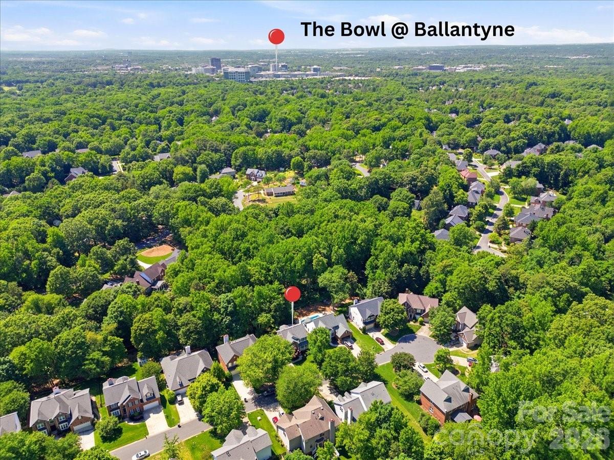 8414 Headford Road — Charlotte