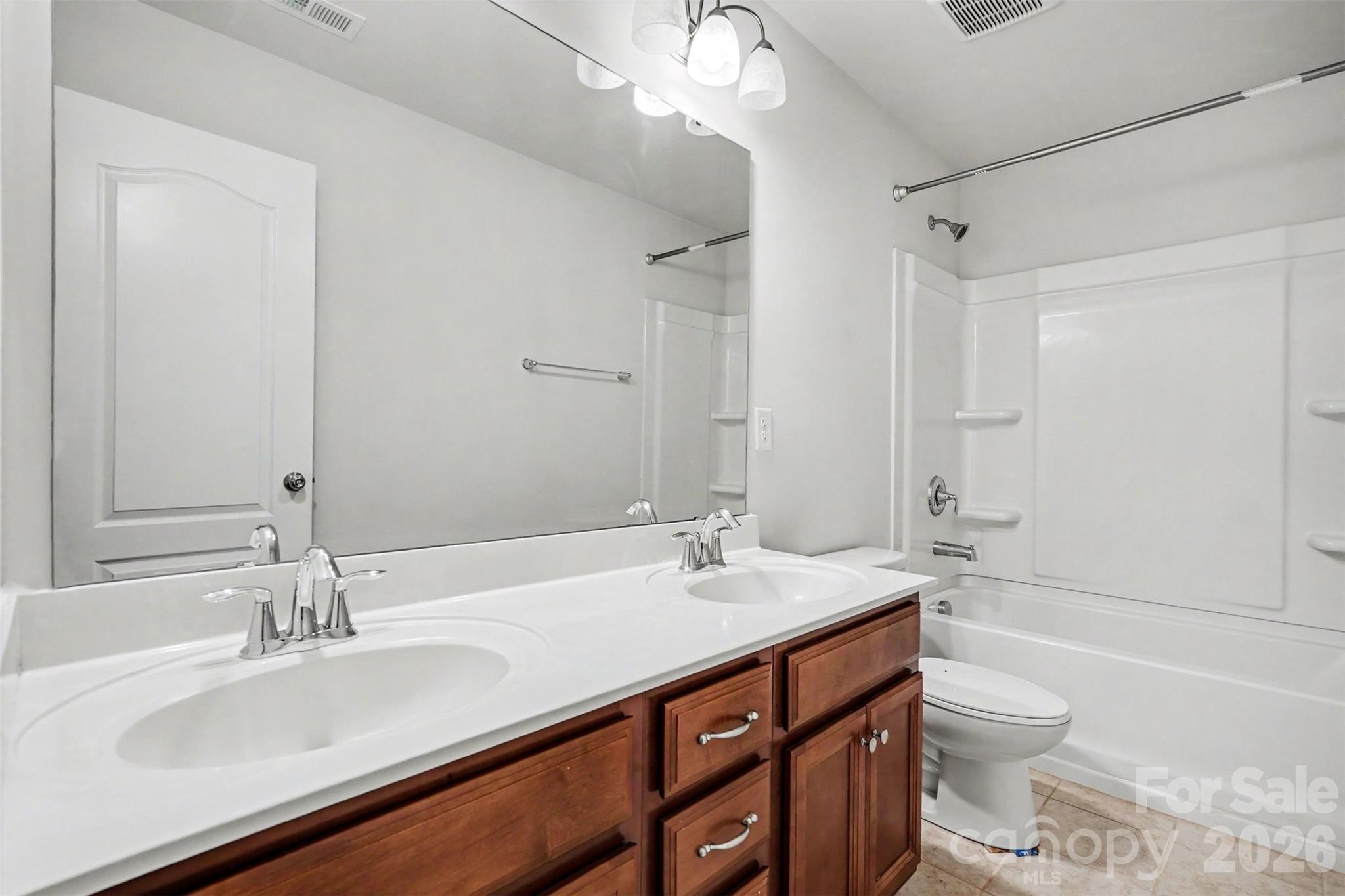8211 Pamplin Court — Charlotte