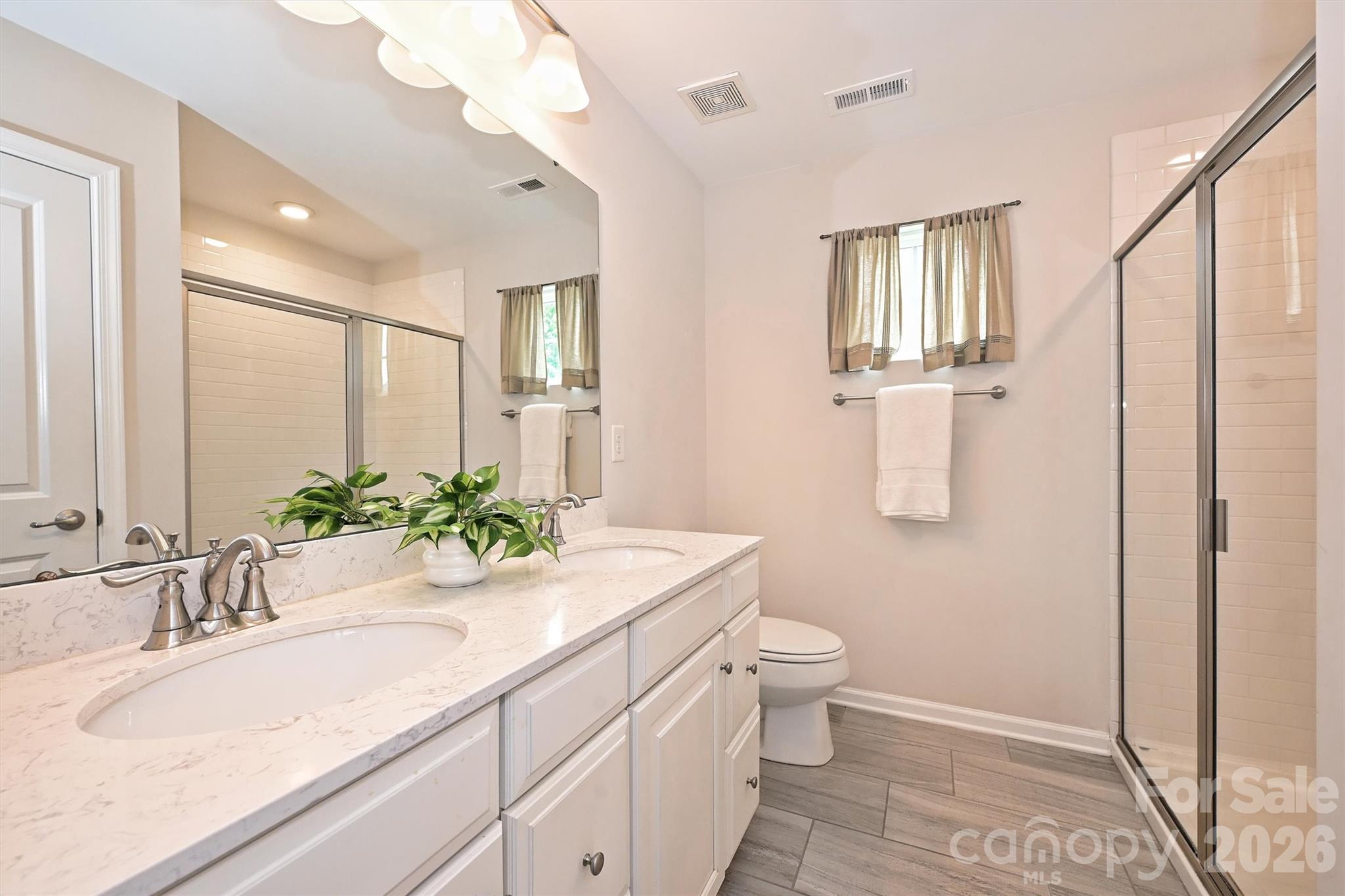 3729 Benseval Lane — Matthews