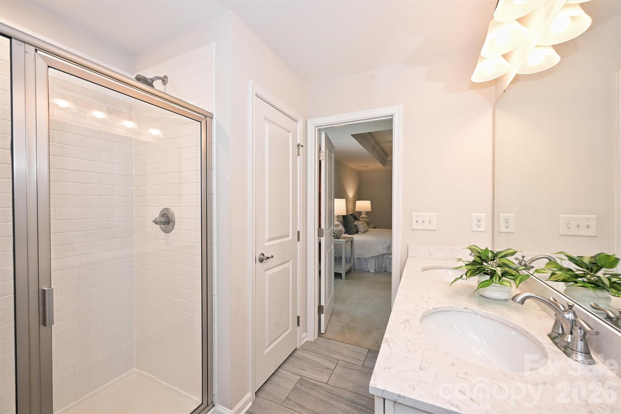3729 Benseval Lane — Matthews
