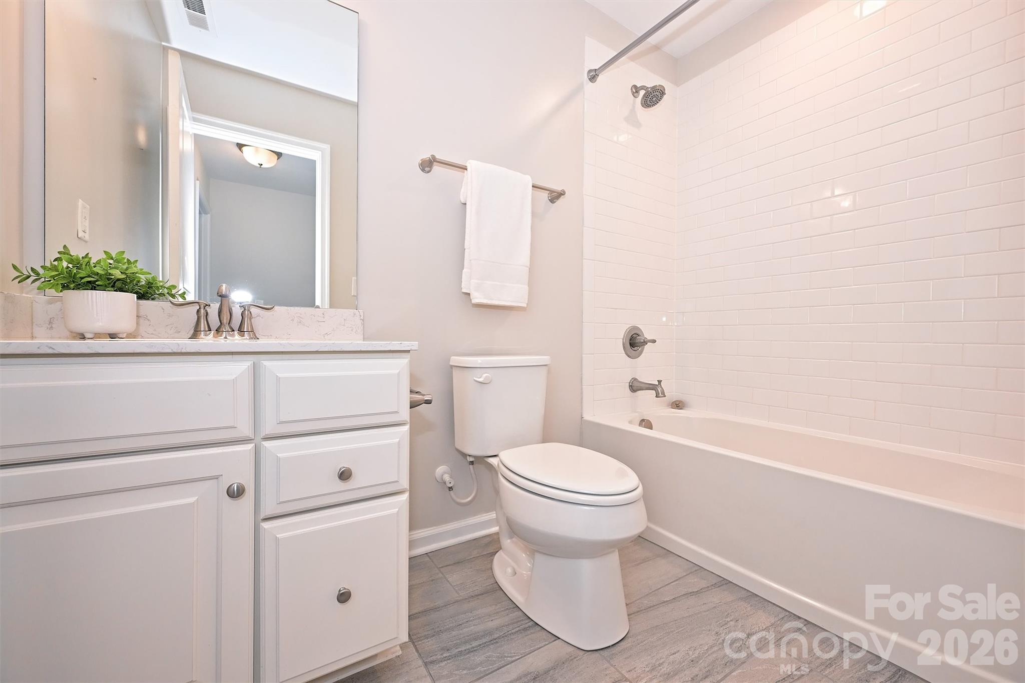 3729 Benseval Lane — Matthews
