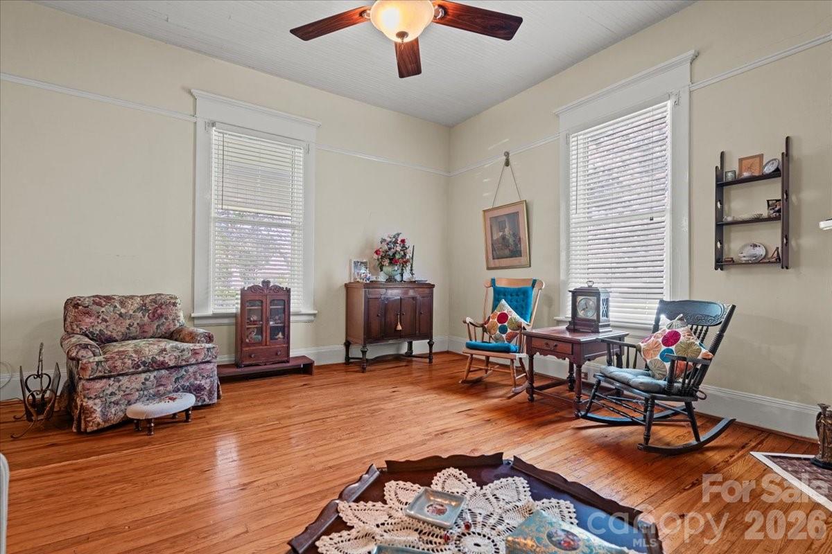 110 Huger Street — Cheraw