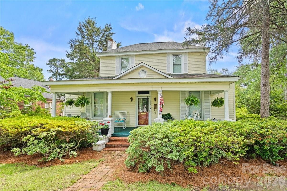 110 Huger Street — Cheraw