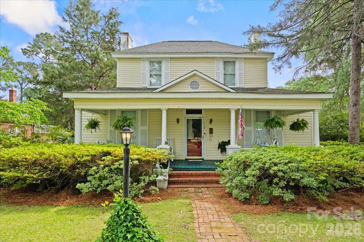 110 Huger Street — Cheraw
