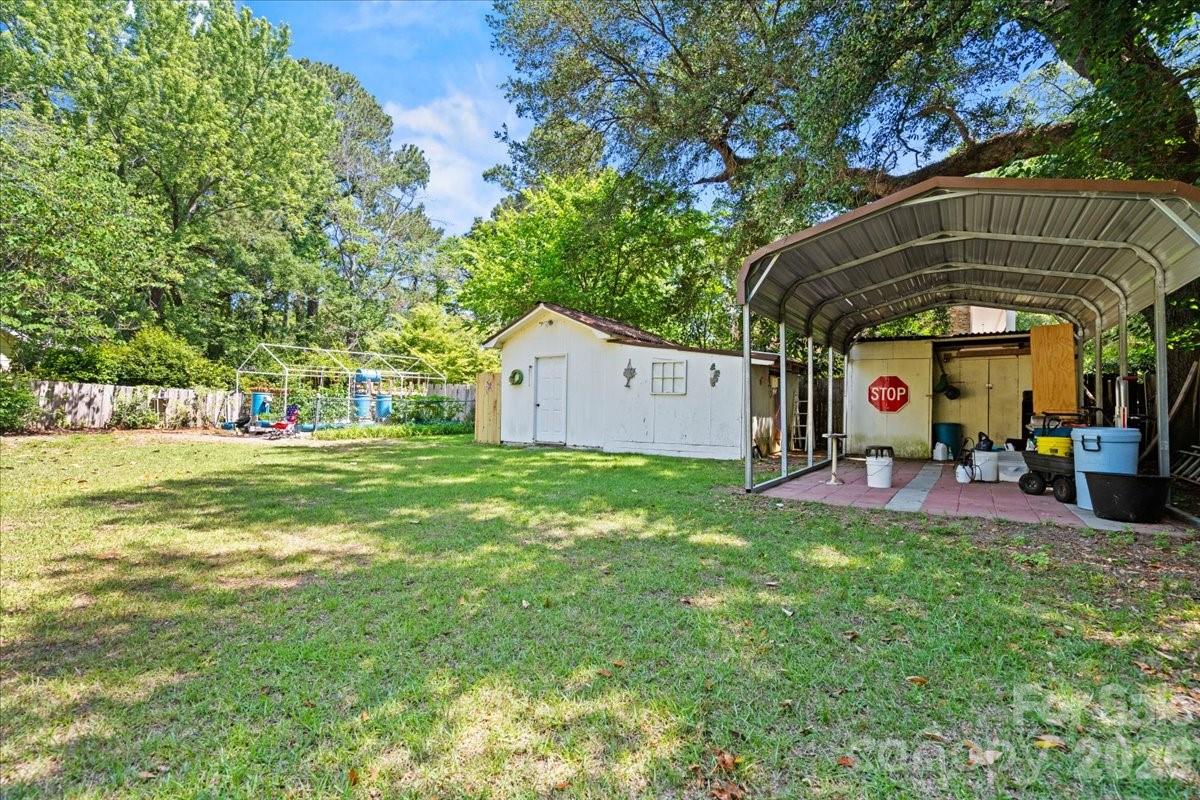 110 Huger Street — Cheraw