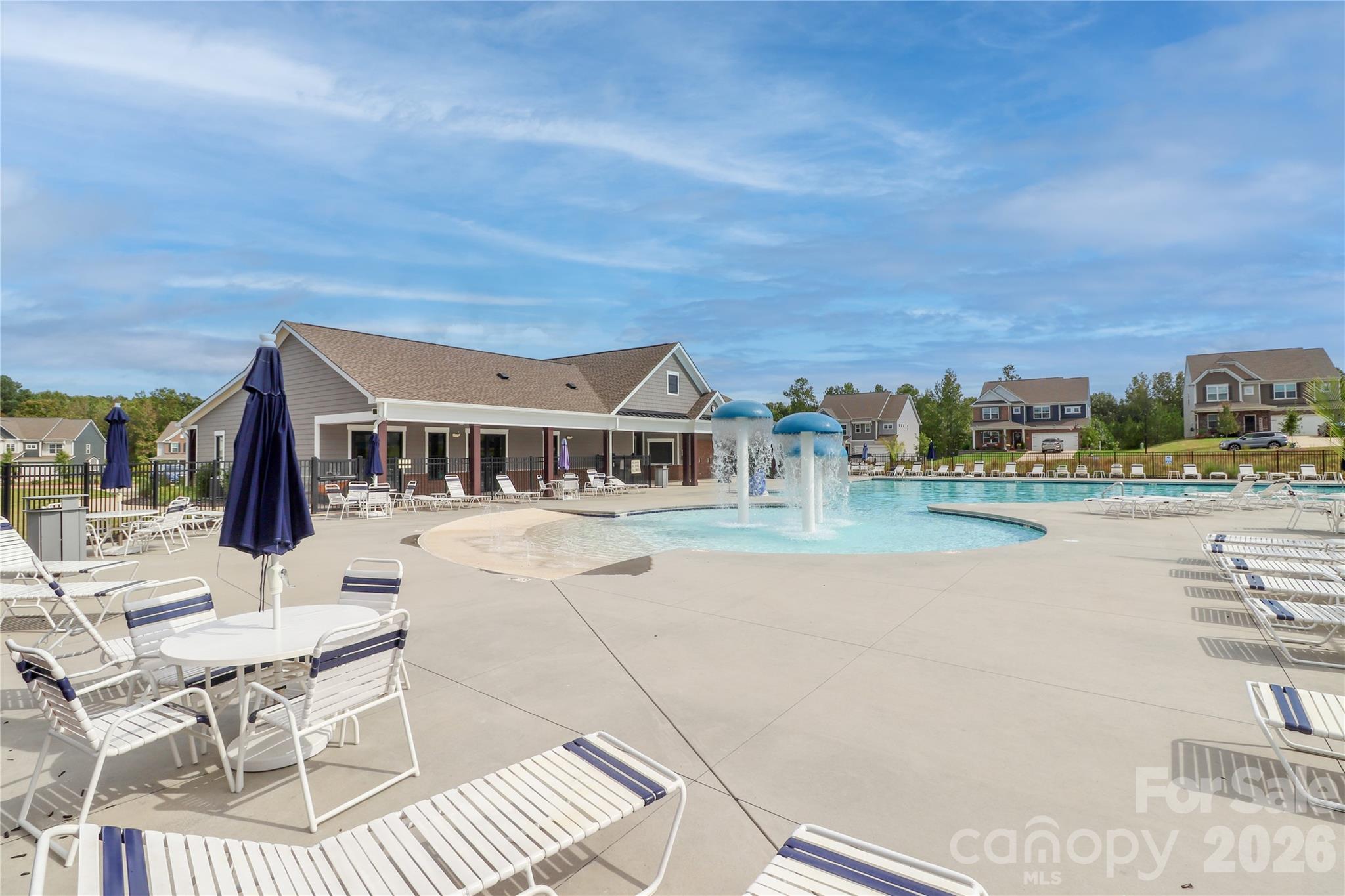384 Streamwood Road — Troutman