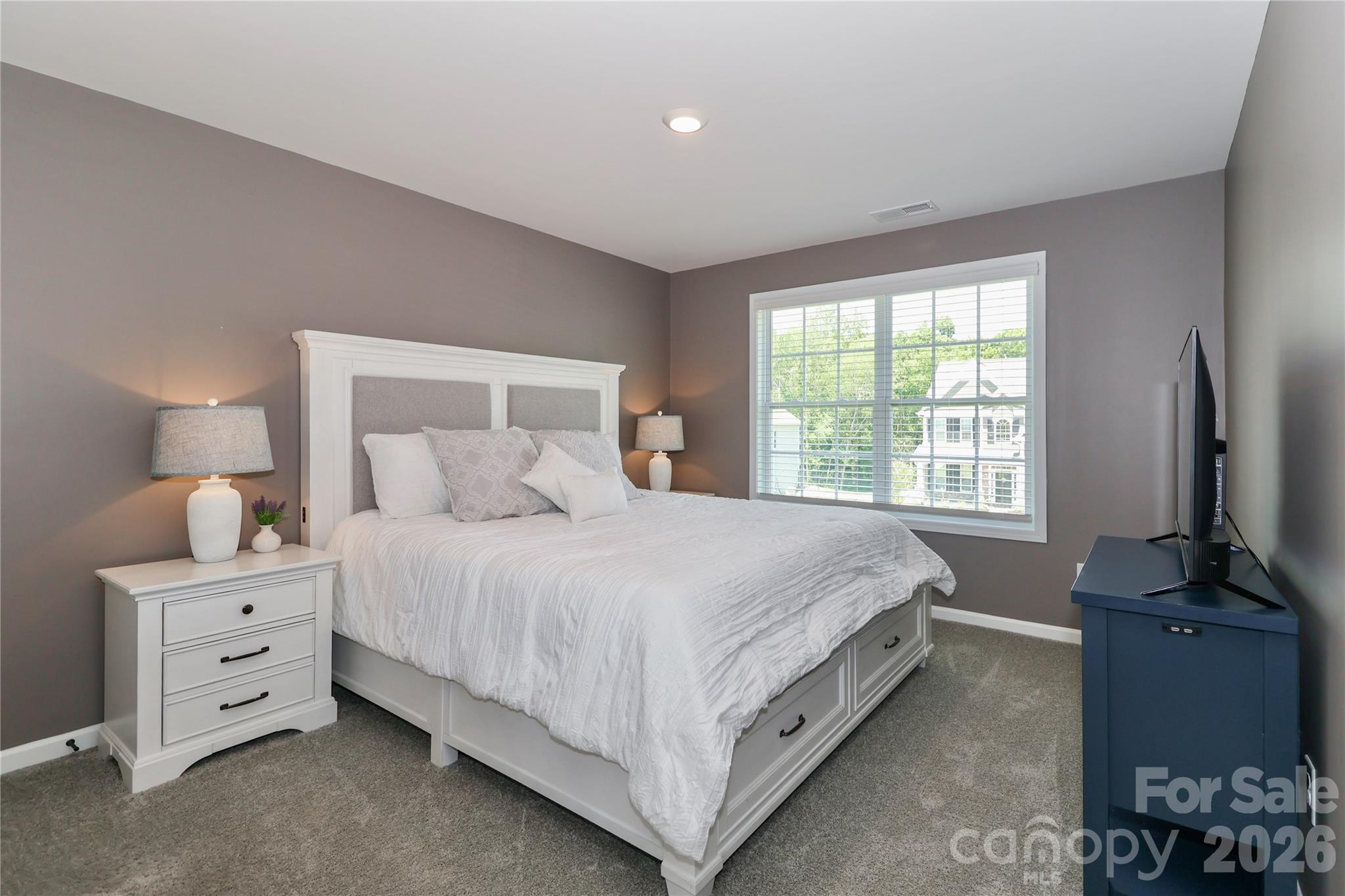 384 Streamwood Road — Troutman