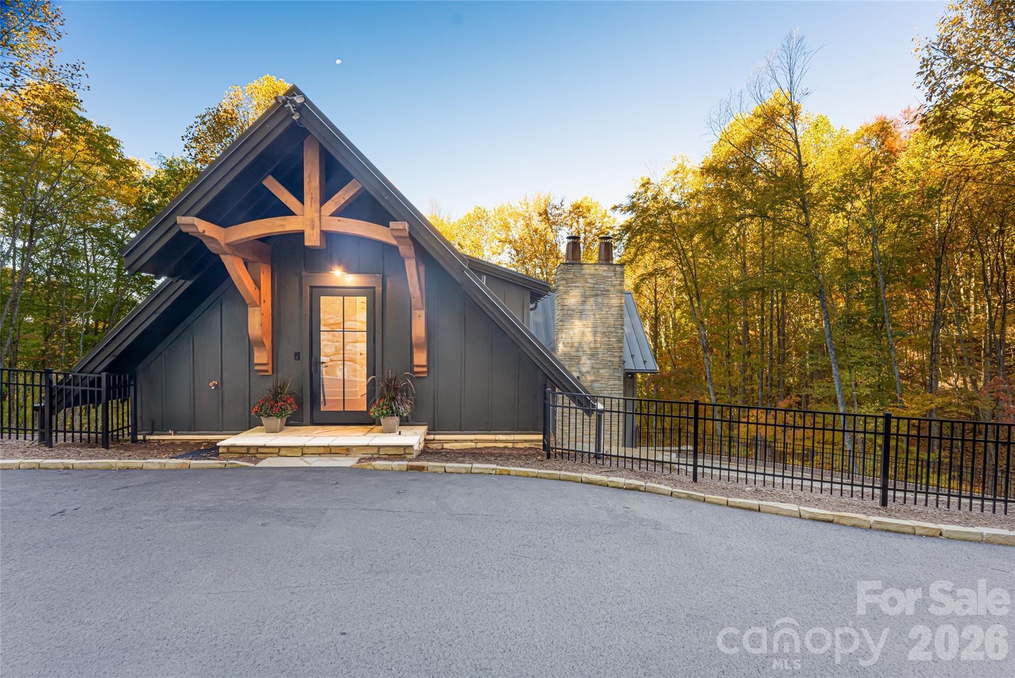 256 Haulback Way — Sylva