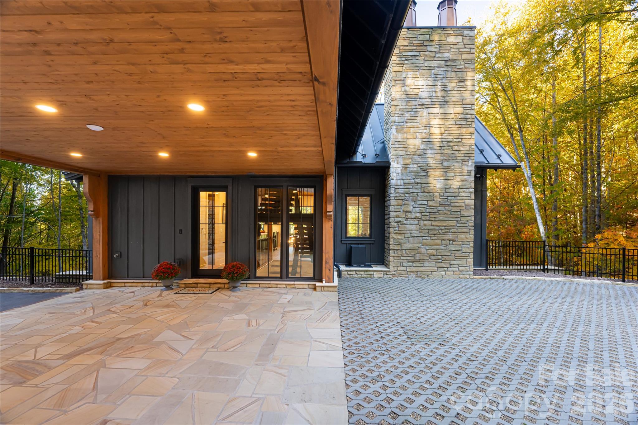256 Haulback Way — Sylva