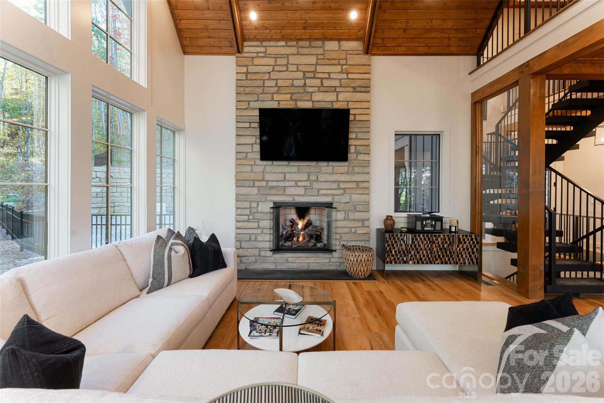 256 Haulback Way — Sylva