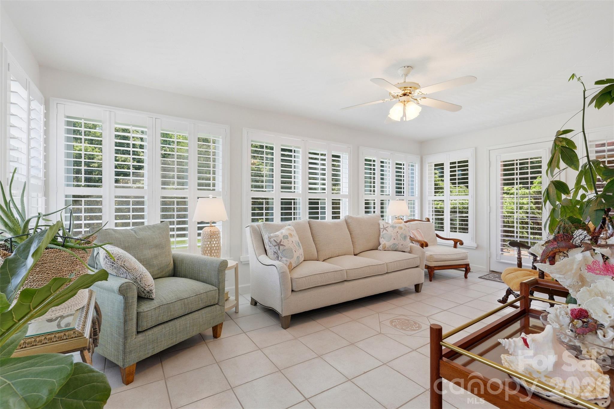6181 Willowbottom Road — Hickory