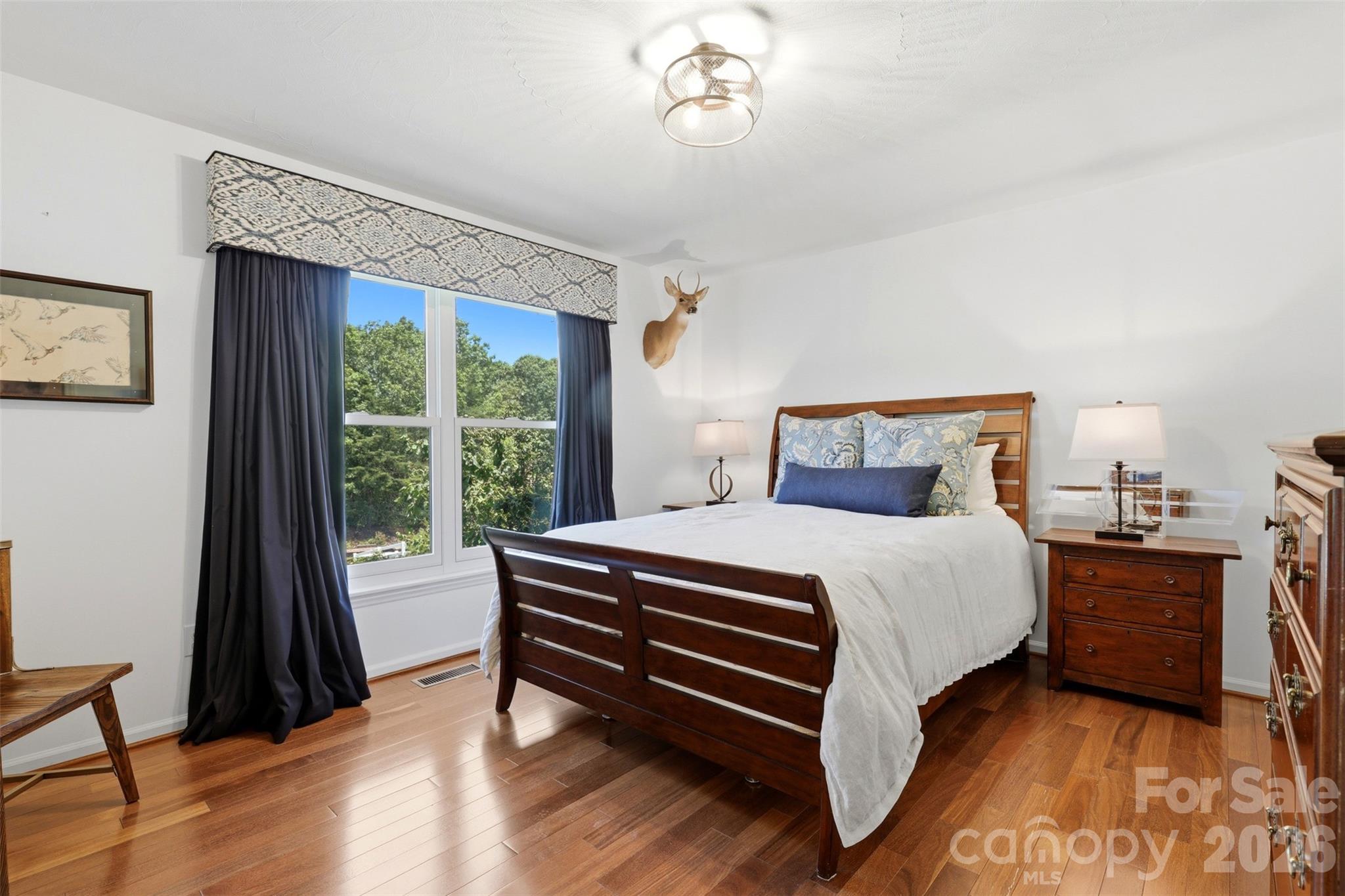 6181 Willowbottom Road — Hickory